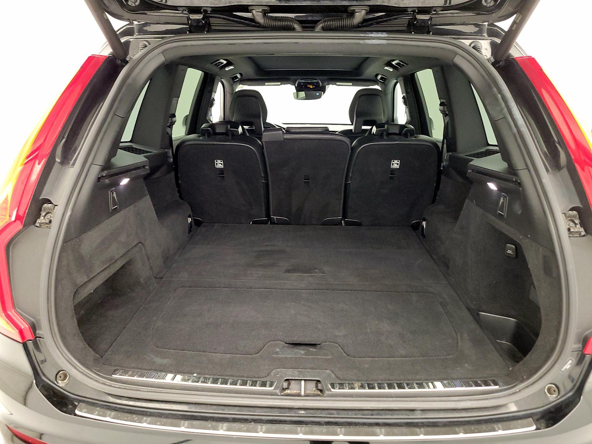 Thumbnail: 2018 Volvo XC90 - 20