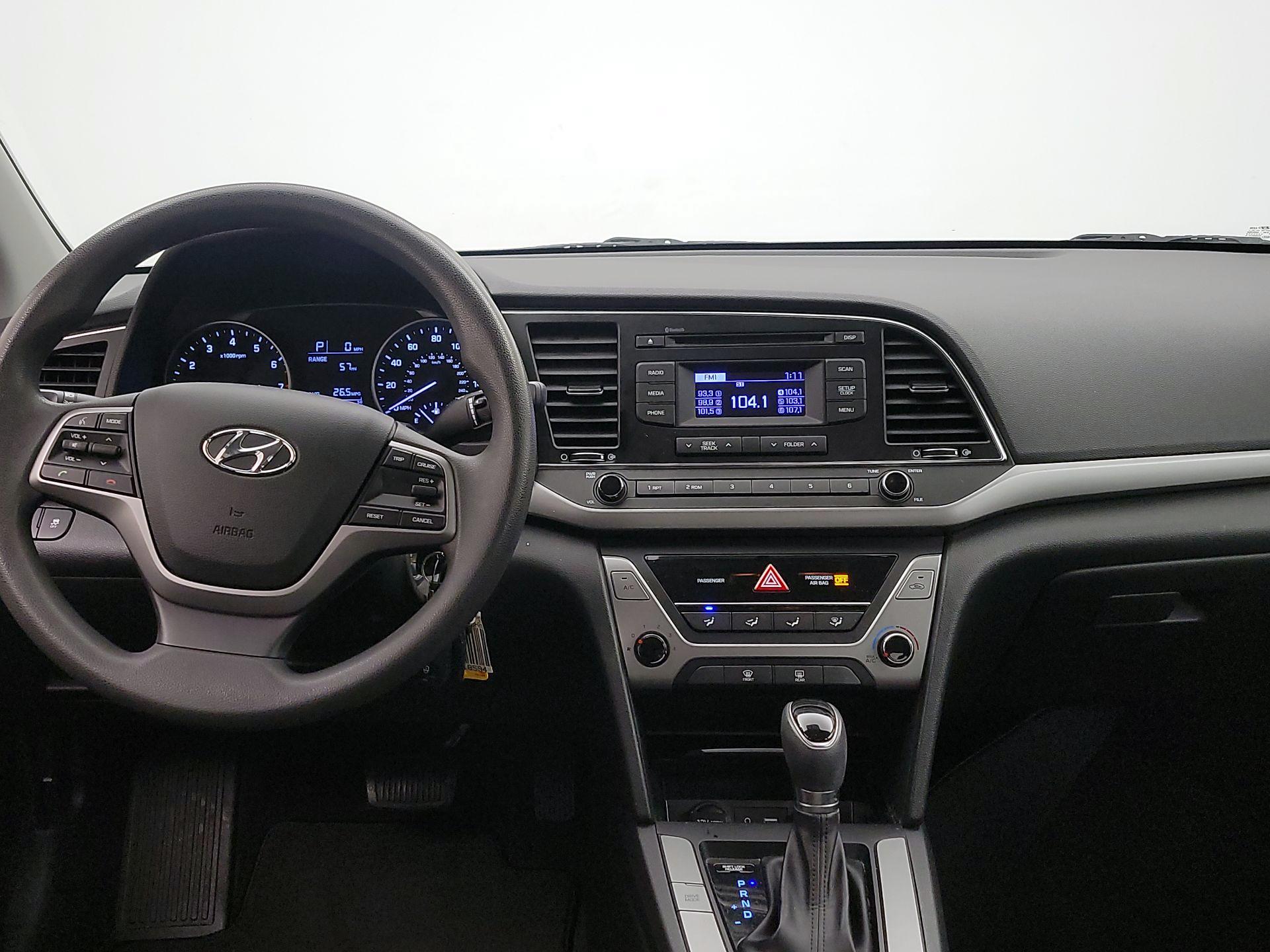 Thumbnail: 2018 Hyundai Elantra - 9