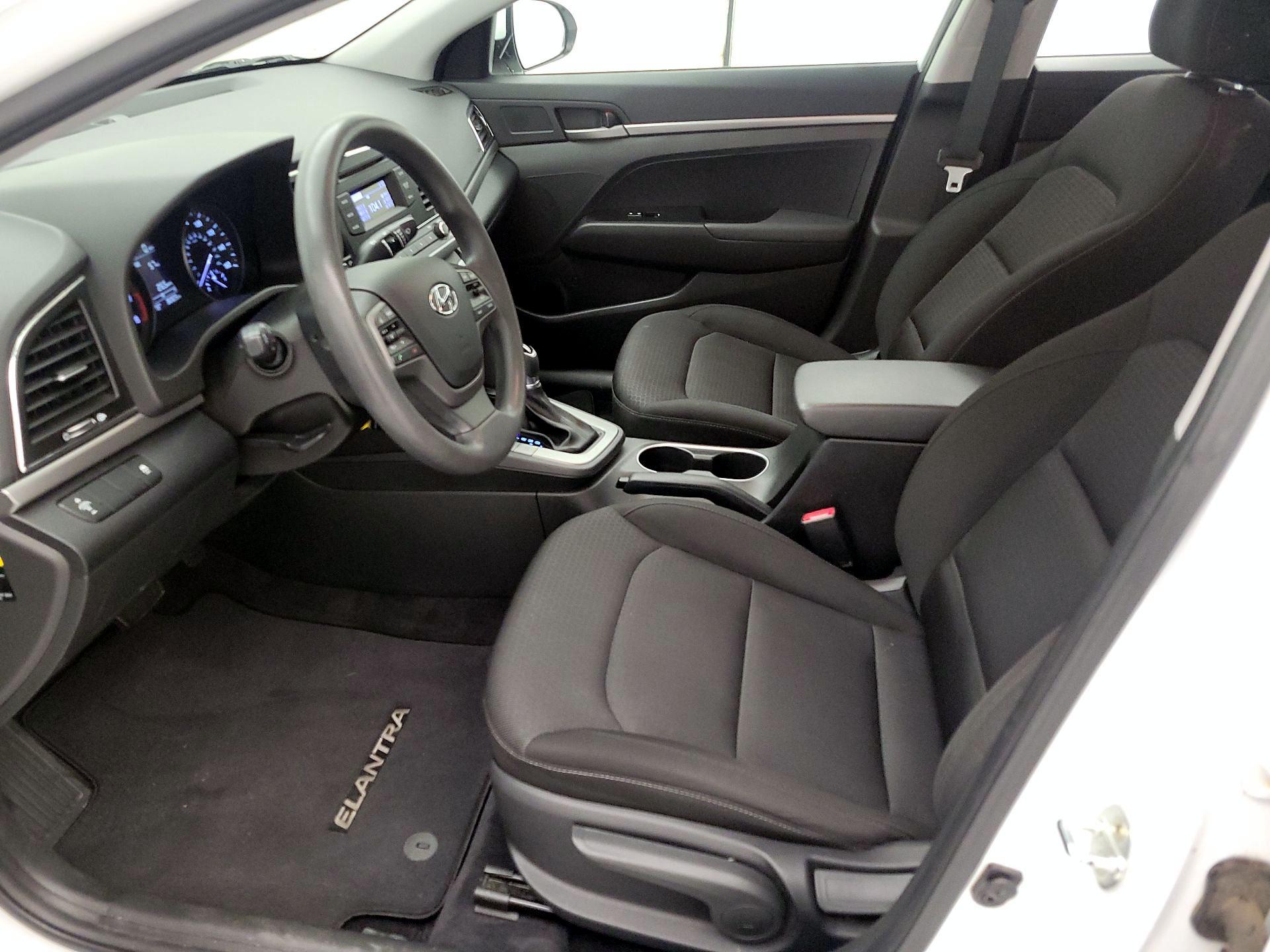 Thumbnail: 2018 Hyundai Elantra - 11