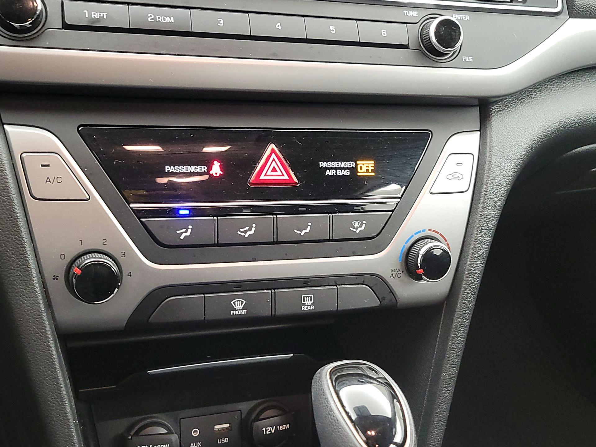 Thumbnail: 2018 Hyundai Elantra - 15