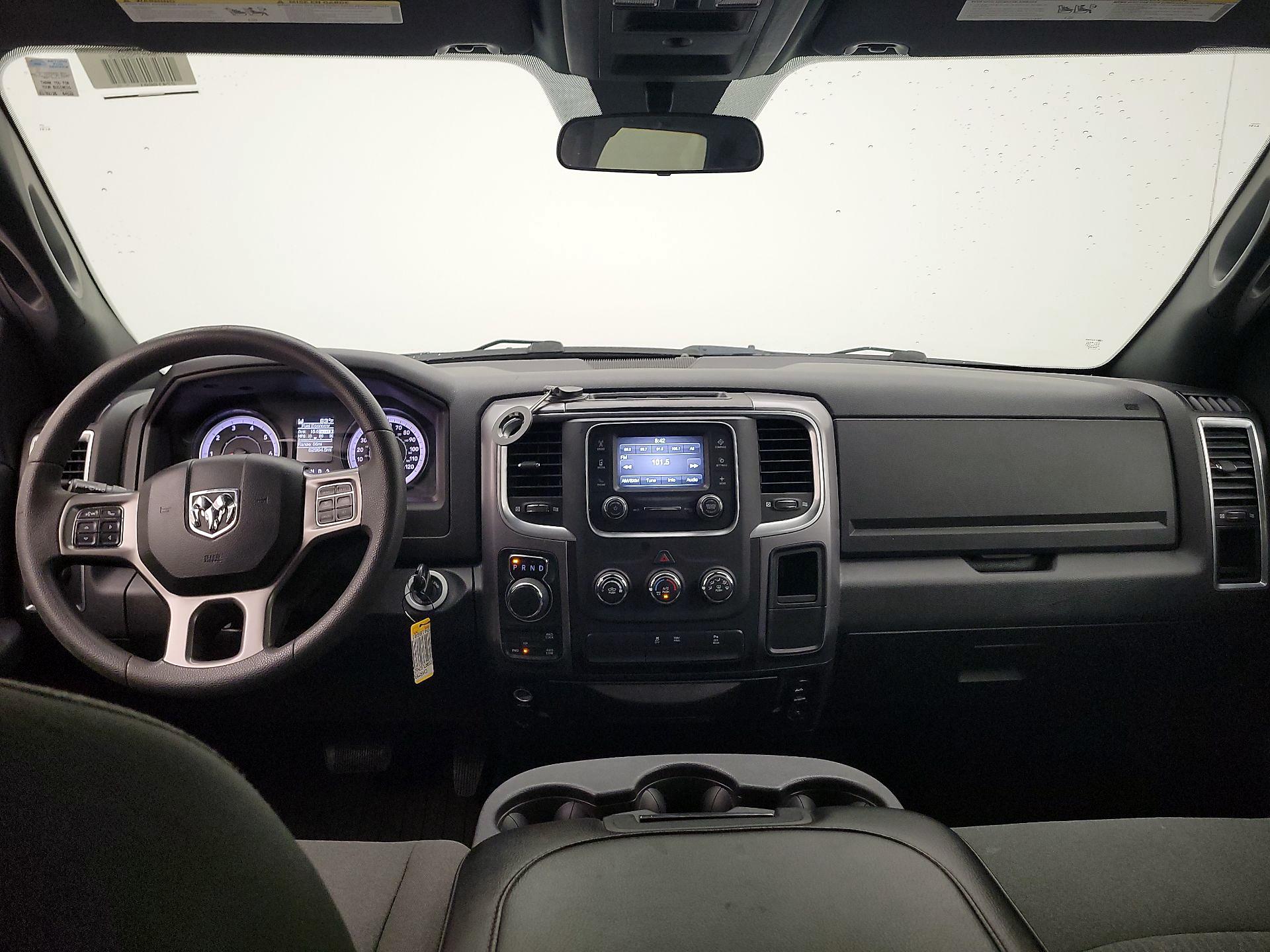 Thumbnail: 2022 RAM 1500 Classic - 9