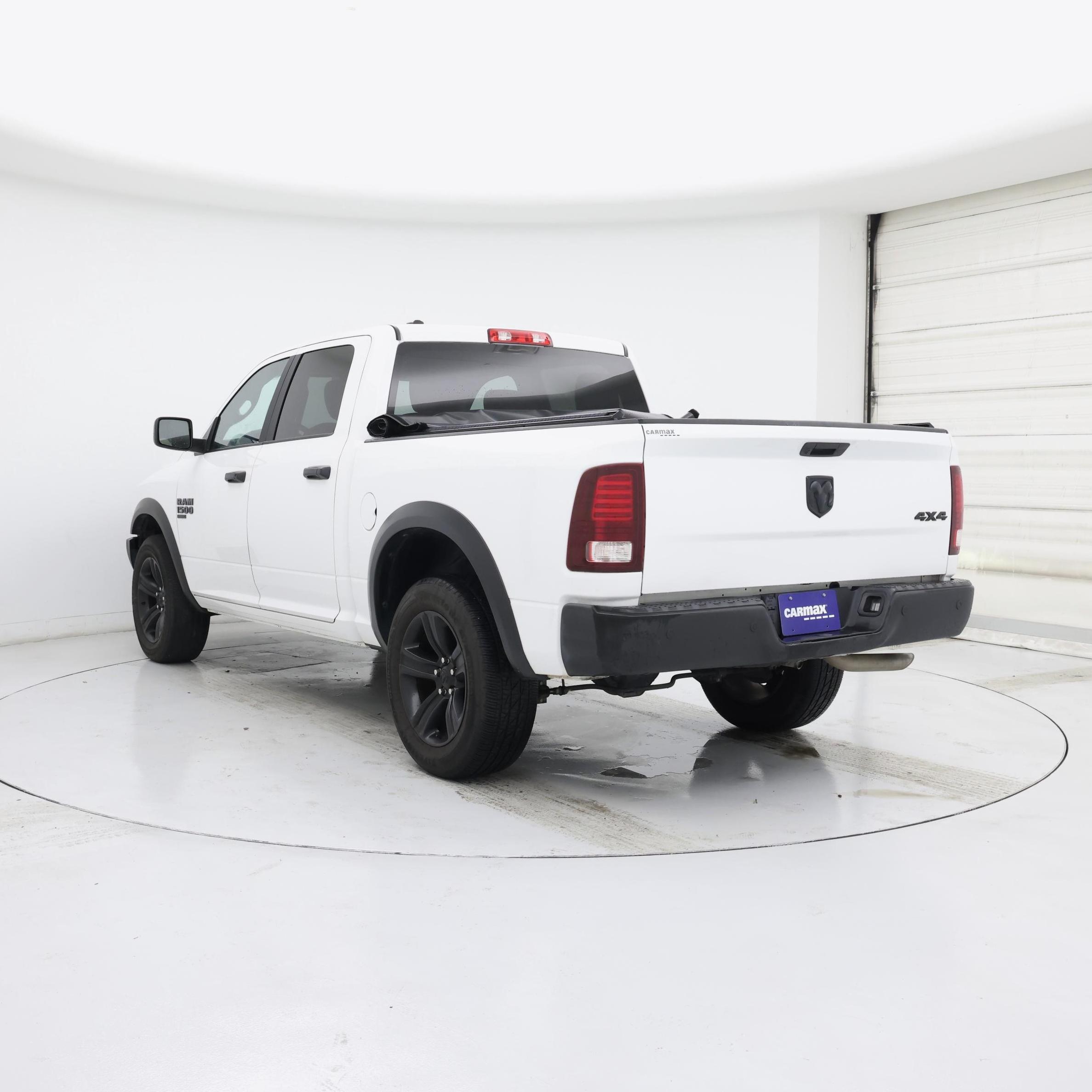 Thumbnail: 2022 RAM 1500 Classic - 2