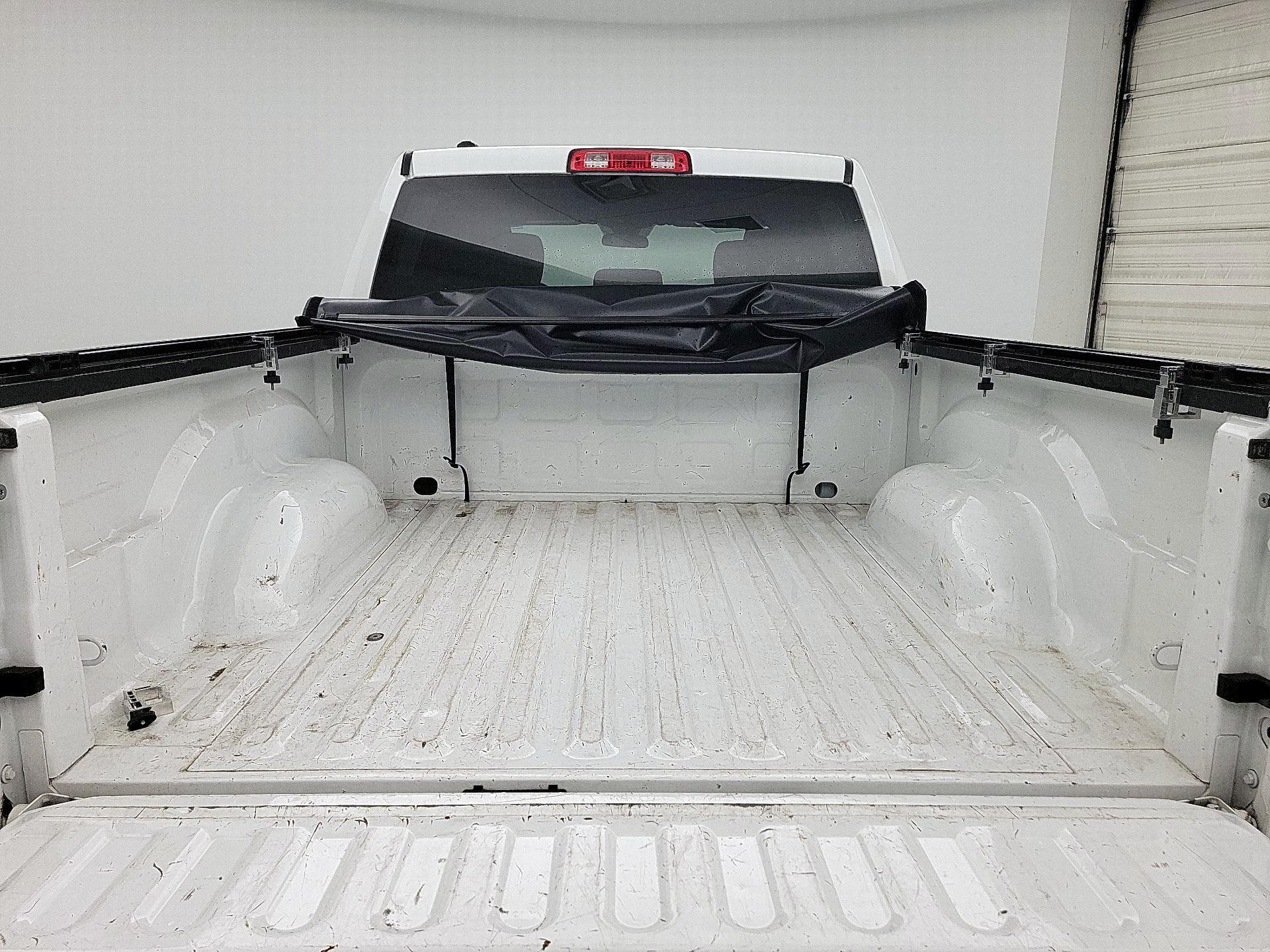 Thumbnail: 2022 RAM 1500 Classic - 20