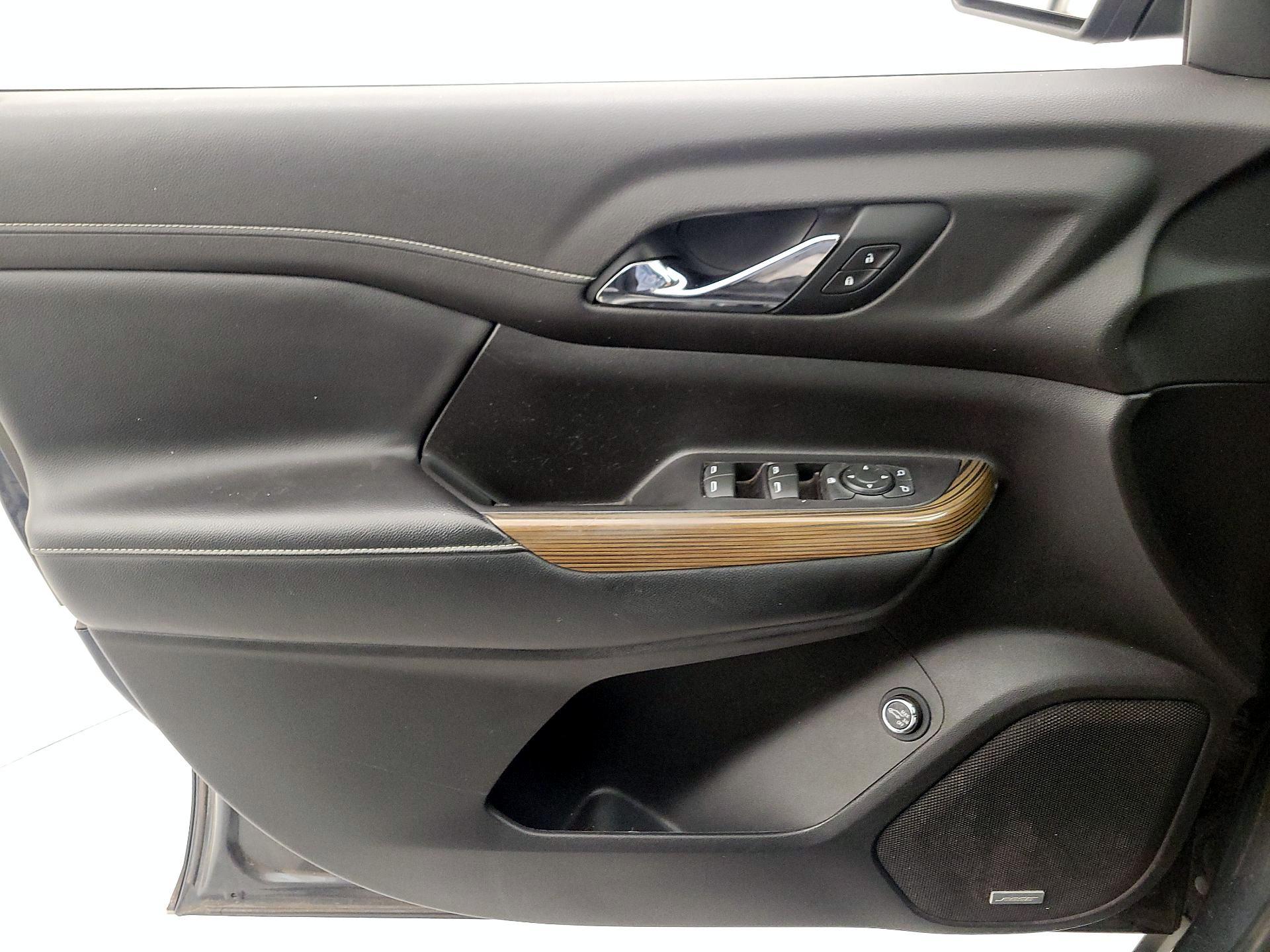 Thumbnail: 2019 GMC Acadia - 12