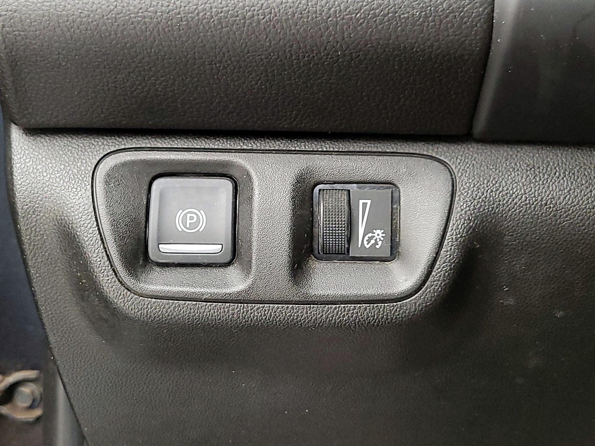 Thumbnail: 2019 GMC Acadia - 13