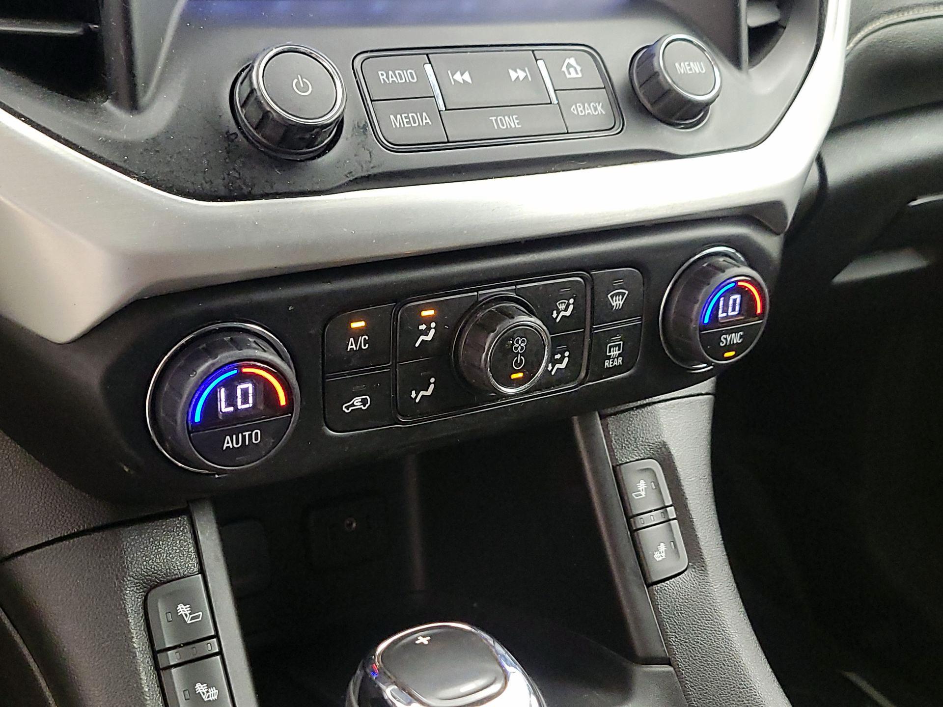 Thumbnail: 2019 GMC Acadia - 16