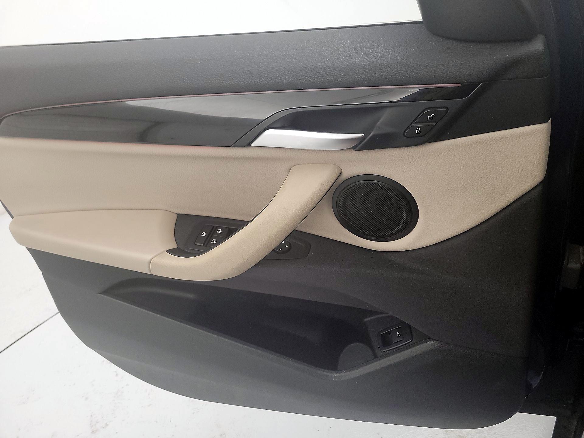 Thumbnail: 2018 BMW X2 - 12