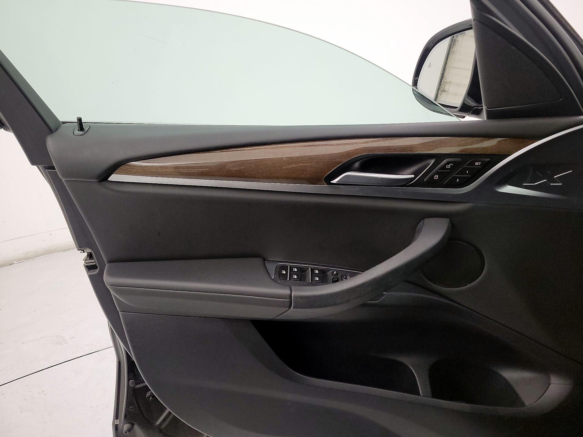 Thumbnail: 2019 BMW X3 - 12