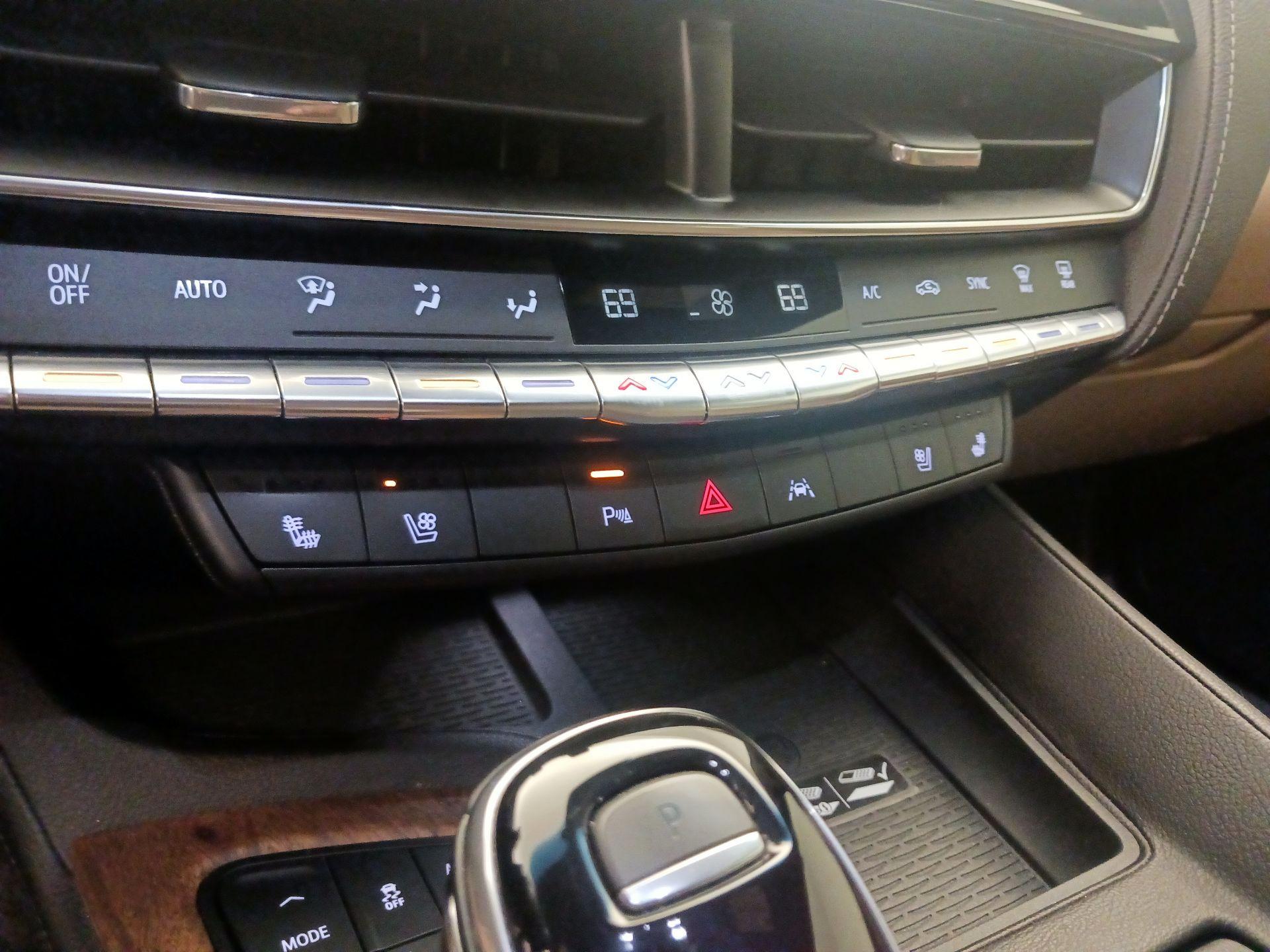 Thumbnail: 2020 Cadillac CT5 - 17