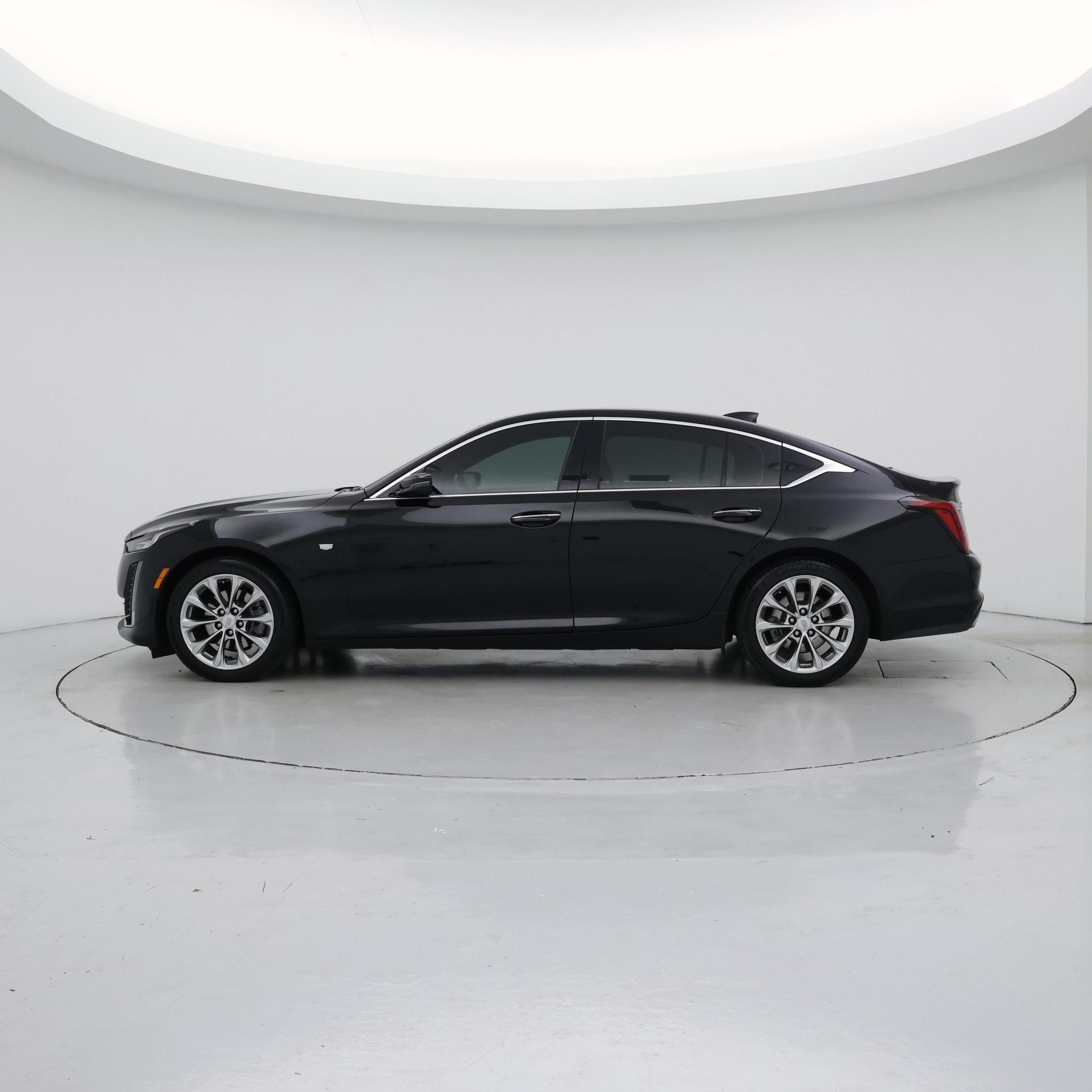 Thumbnail: 2020 Cadillac CT5 - 3