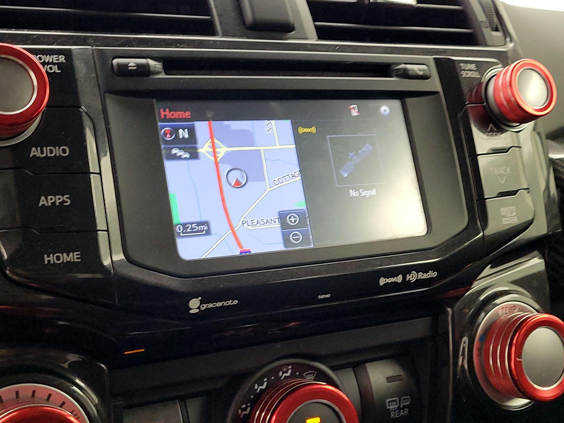 Thumbnail: 2017 Toyota 4Runner - 15