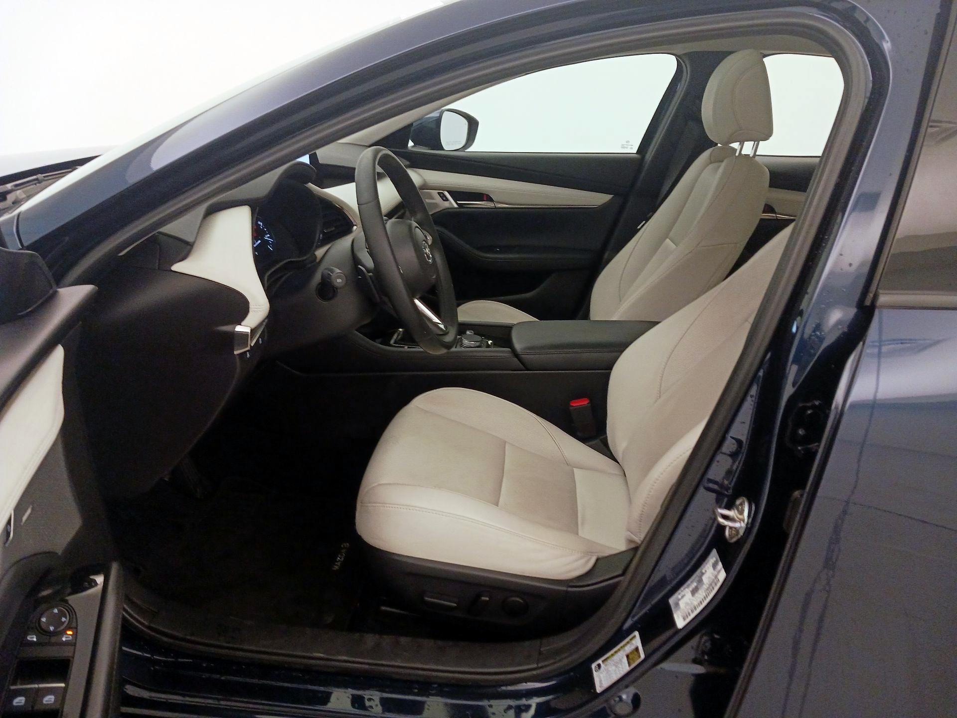 Thumbnail: 2023 Mazda Mazda3 - 11