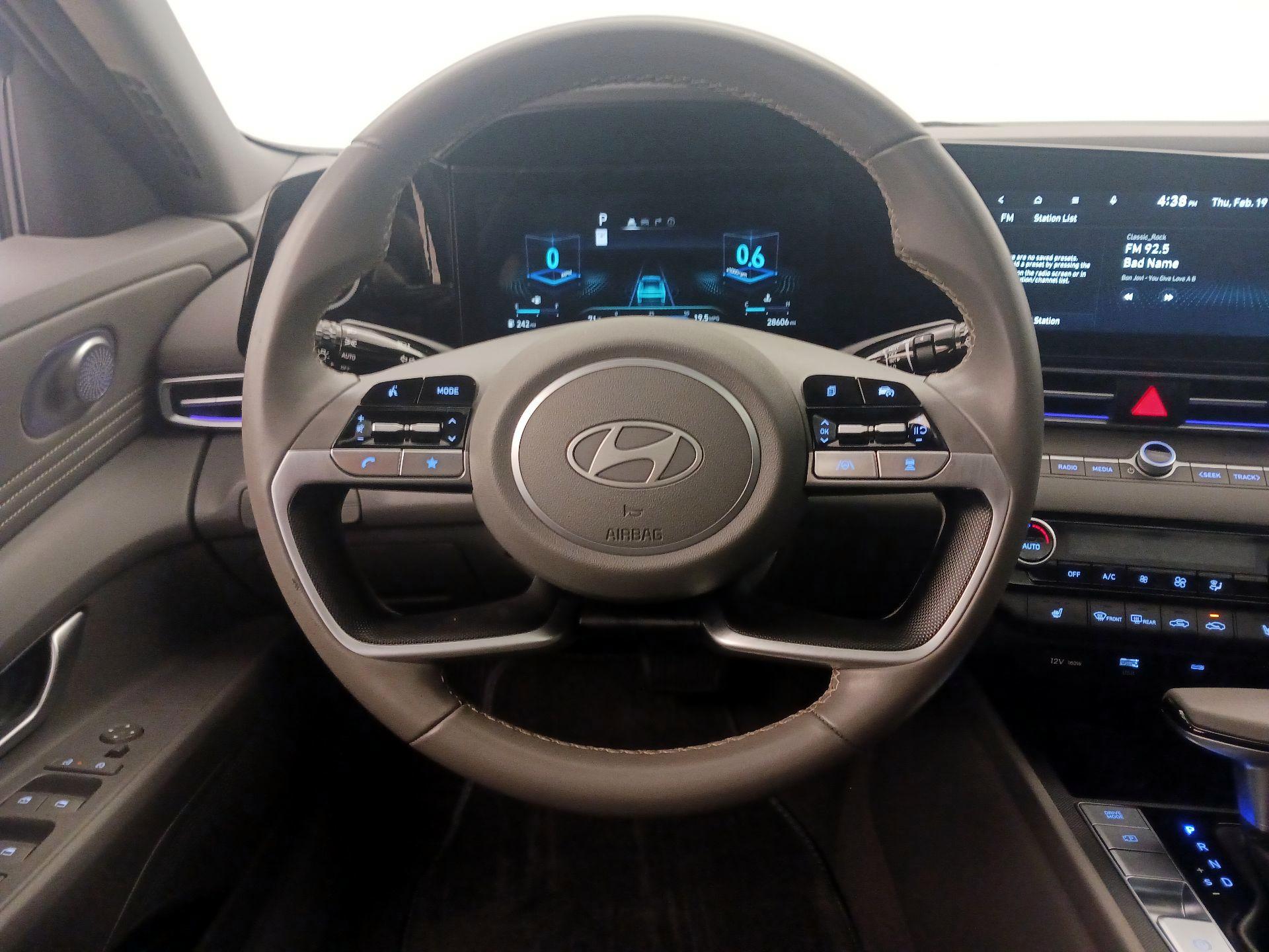 Thumbnail: 2024 Hyundai Elantra - 10