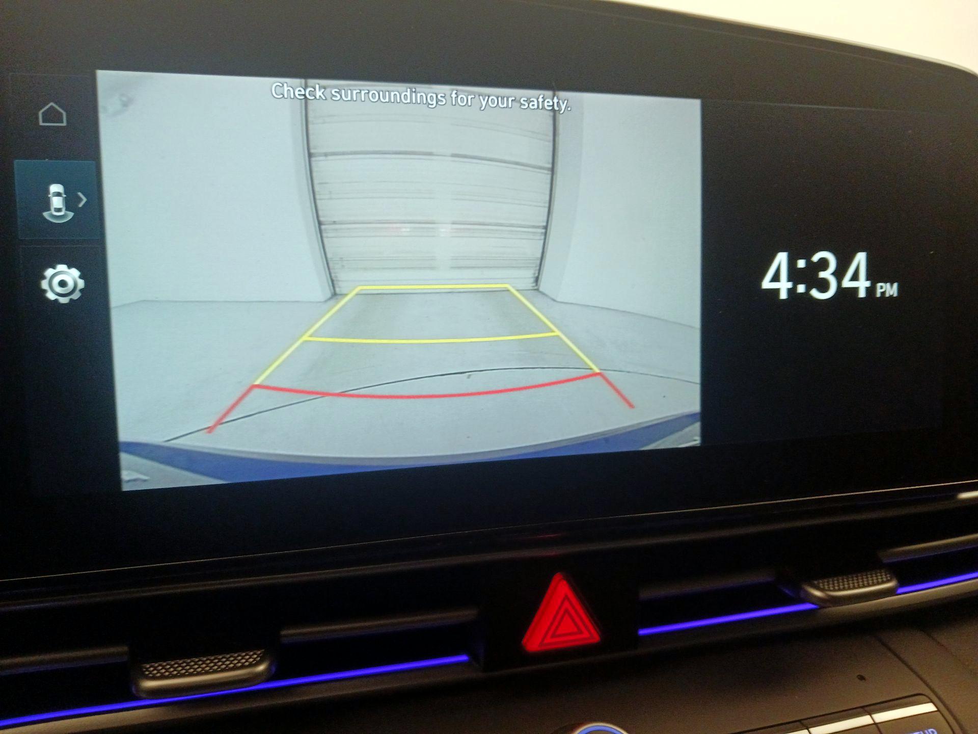 Thumbnail: 2024 Hyundai Elantra - 14