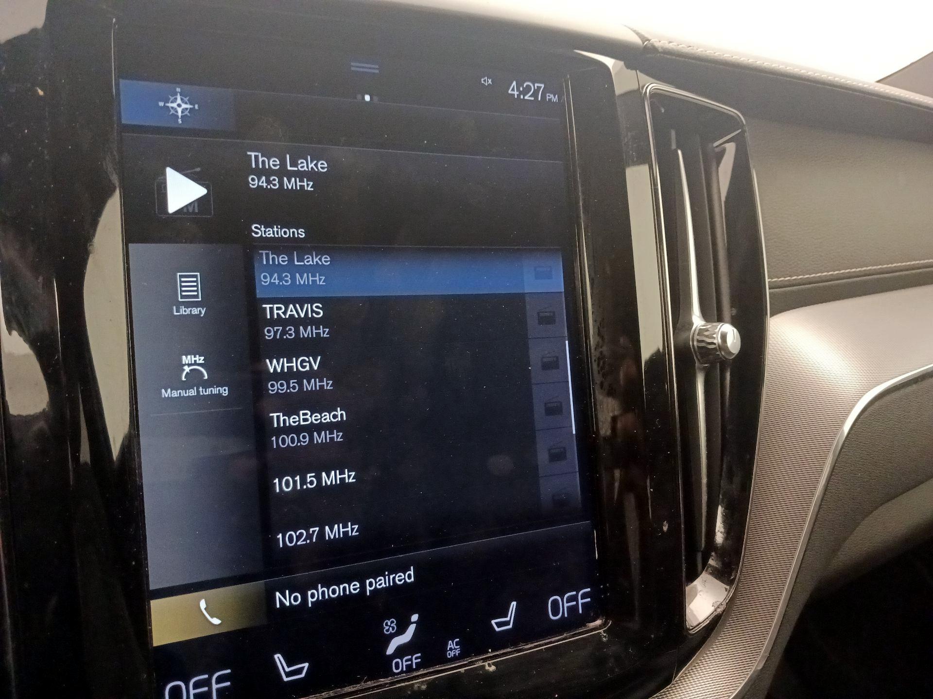 Thumbnail: 2020 Volvo XC60 - 16