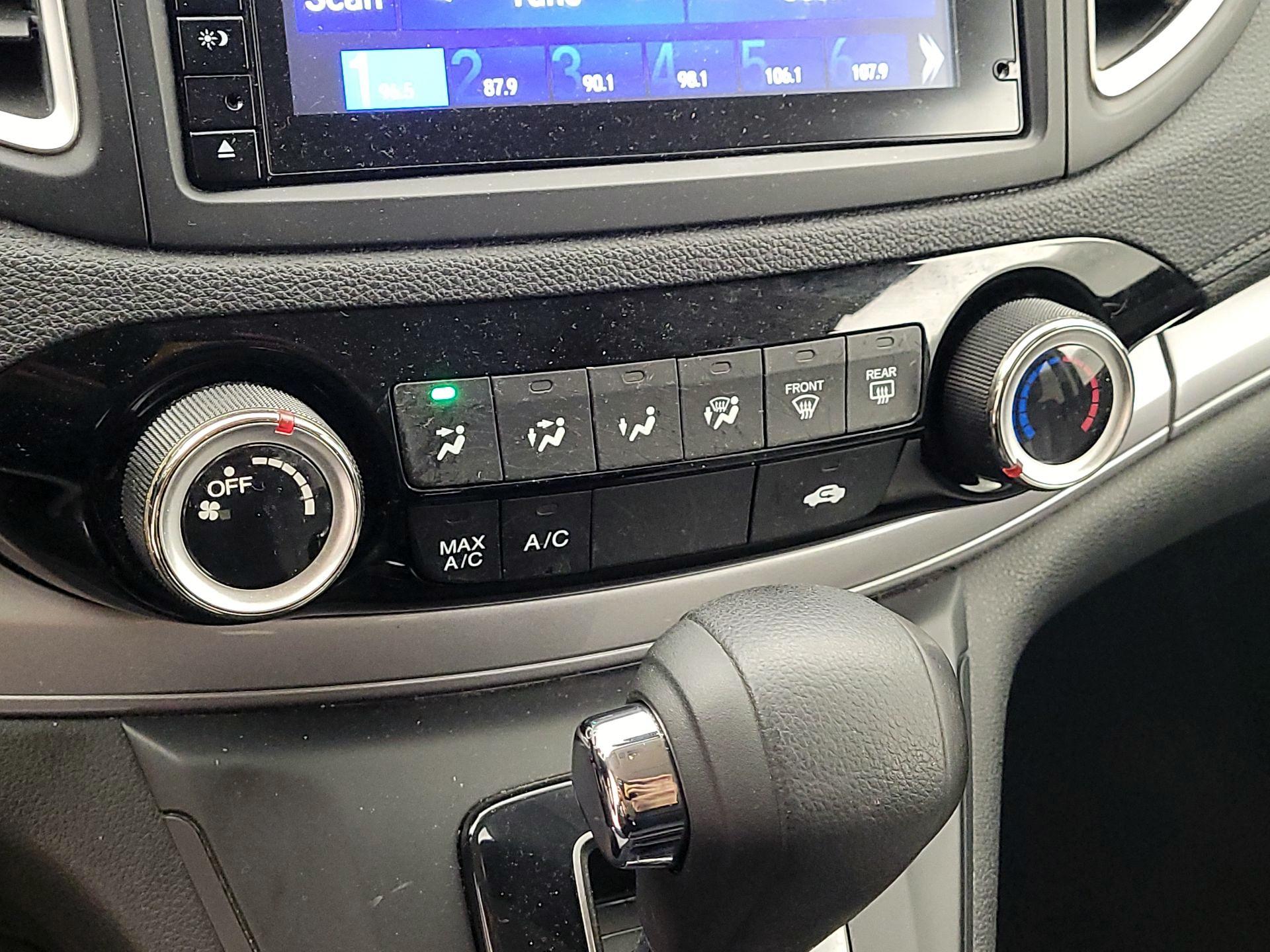 Thumbnail: 2015 Honda CR-V - 16