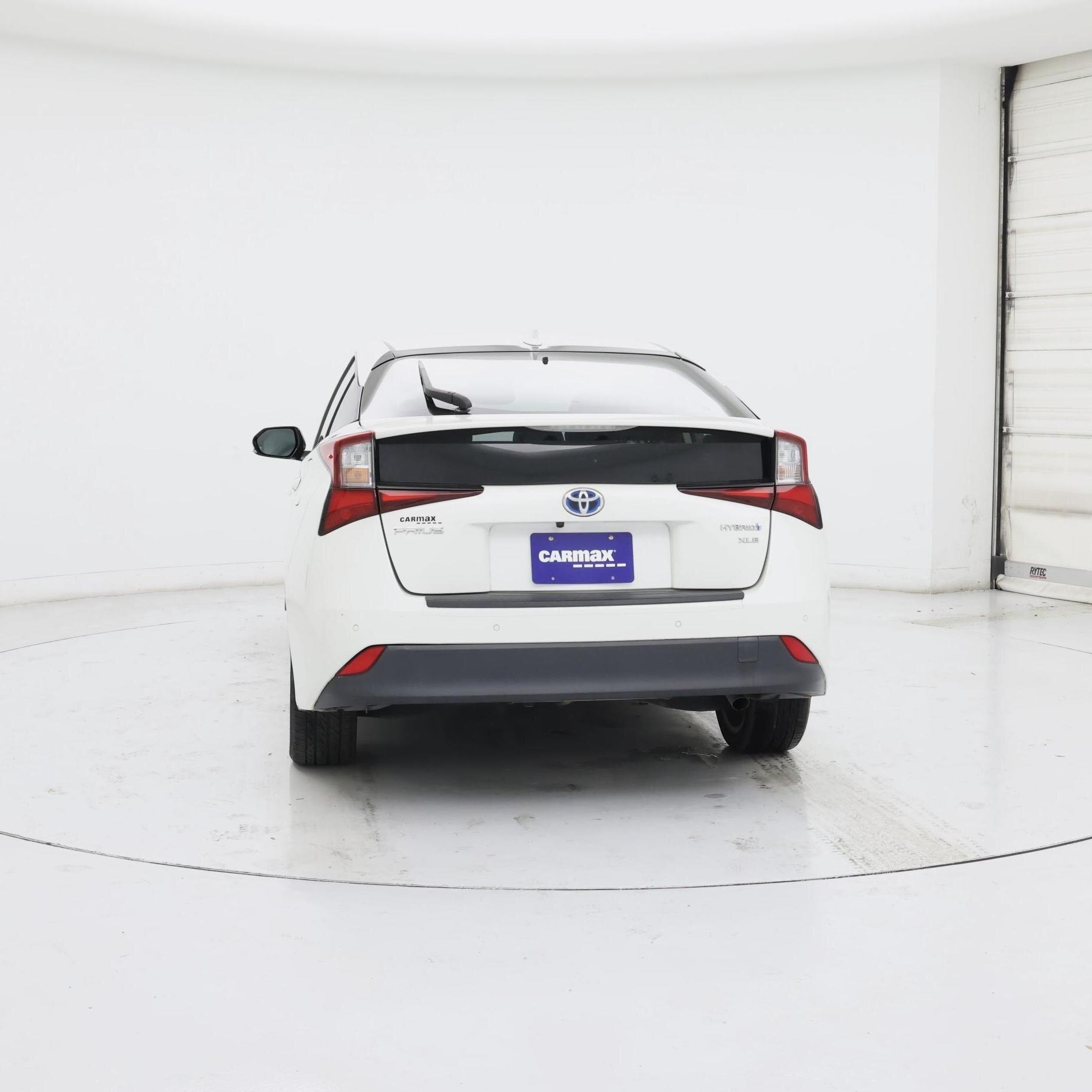 Thumbnail: 2019 Toyota Prius - 6