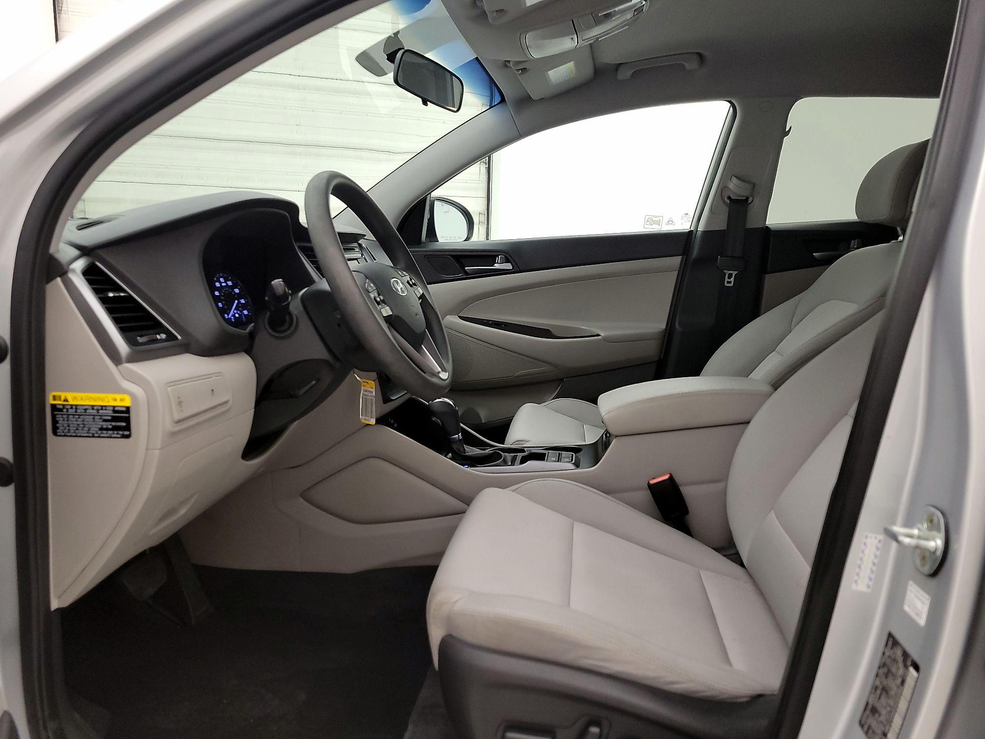 Thumbnail: 2017 Hyundai Tucson - 11
