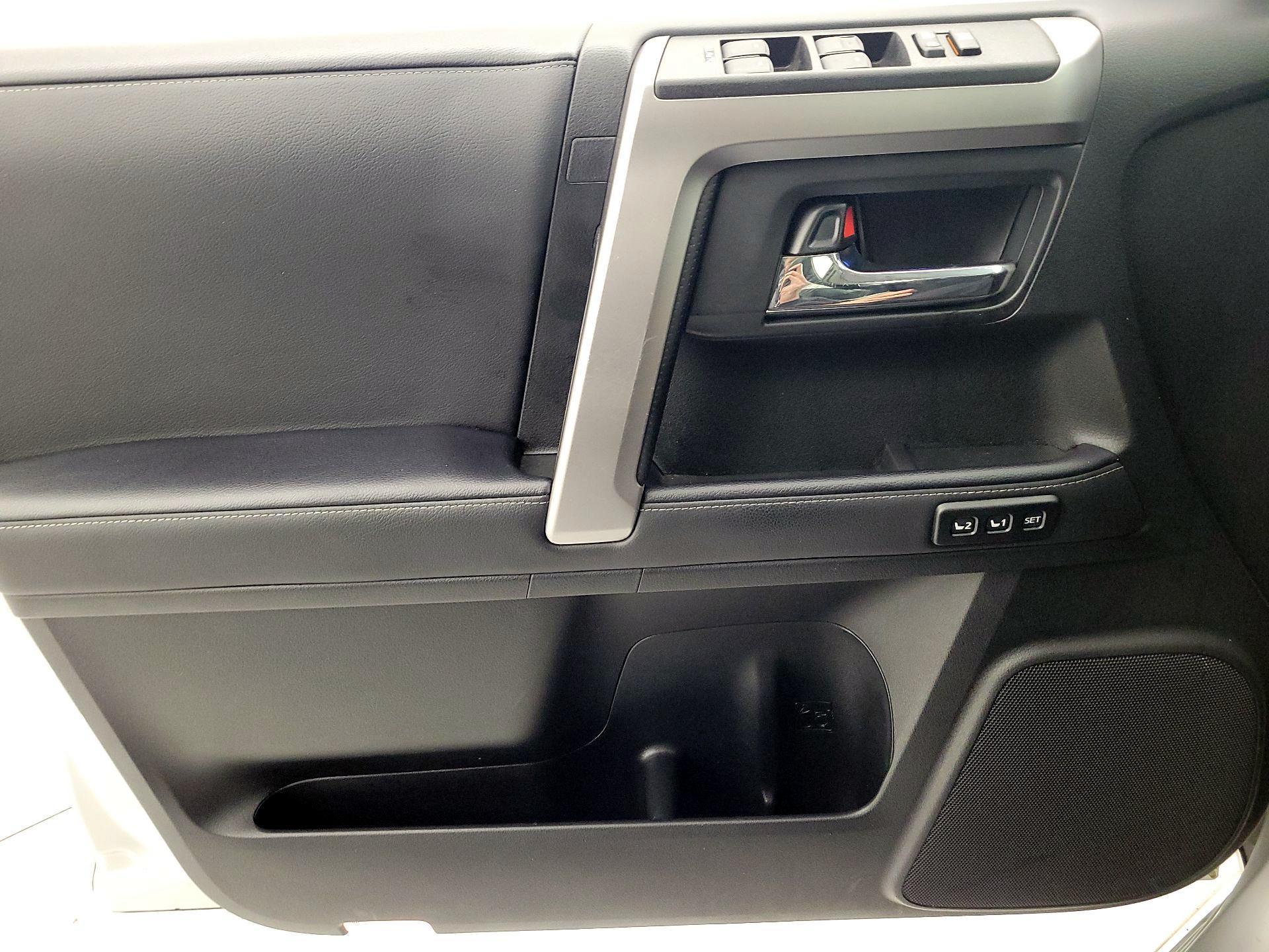 Thumbnail: 2023 Toyota 4Runner - 12