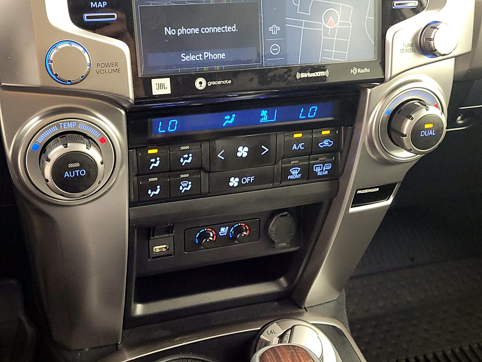 Thumbnail: 2023 Toyota 4Runner - 16