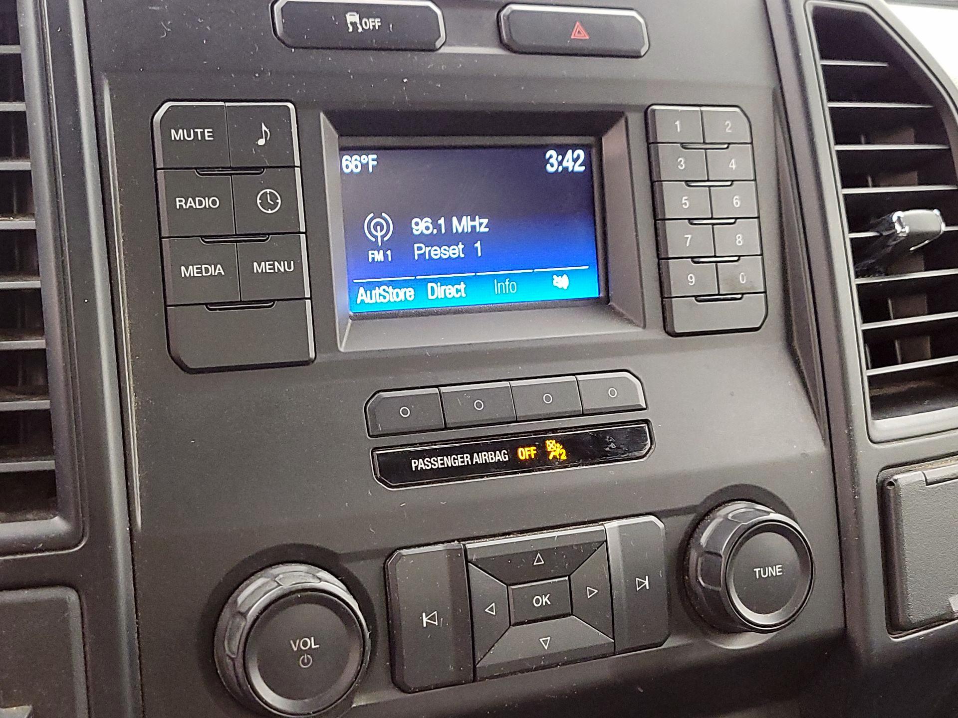 Thumbnail: 2016 Ford F-150 - 14