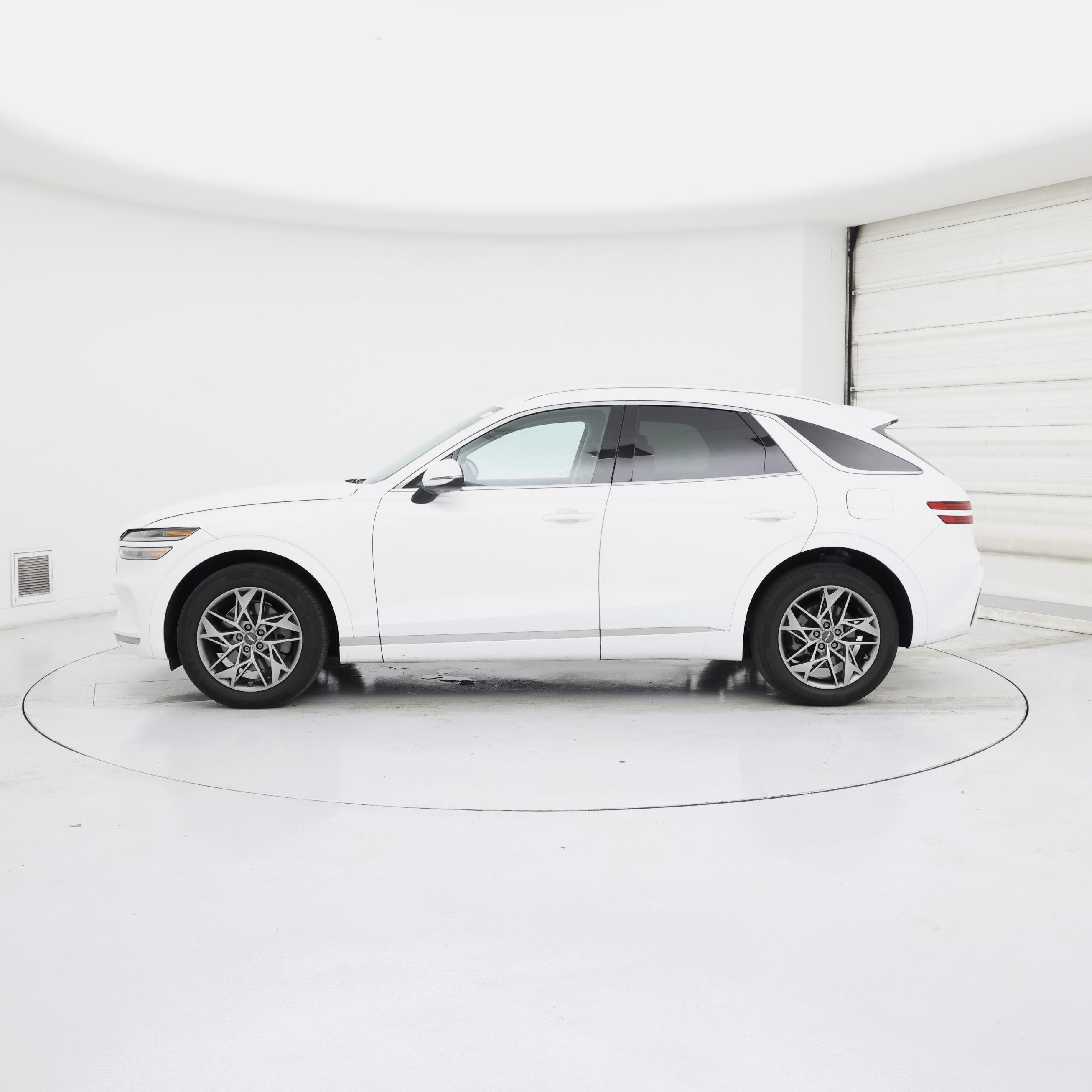 Thumbnail: 2022 Genesis GV70 - 3