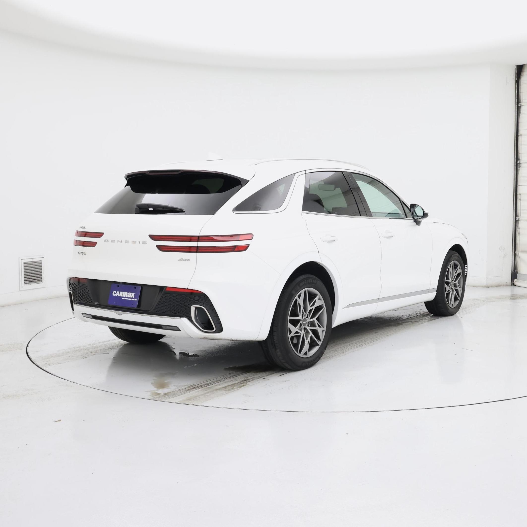 Thumbnail: 2022 Genesis GV70 - 8