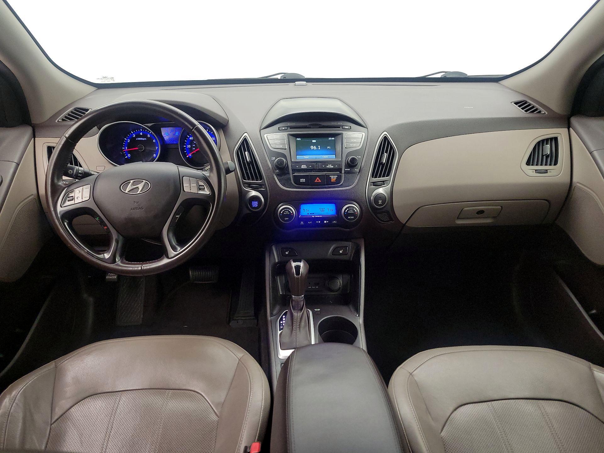 Thumbnail: 2014 Hyundai Tucson - 9