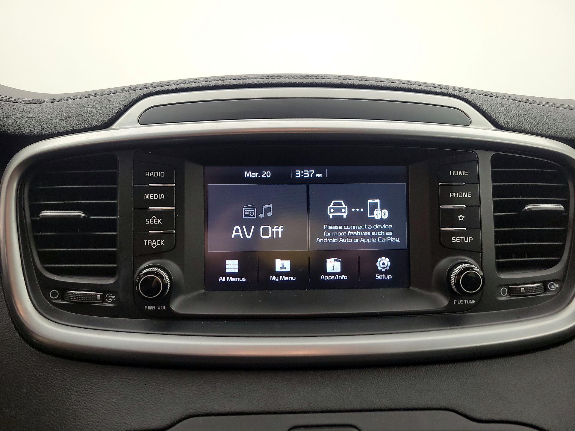 Thumbnail: 2019 Kia Sorento - 15