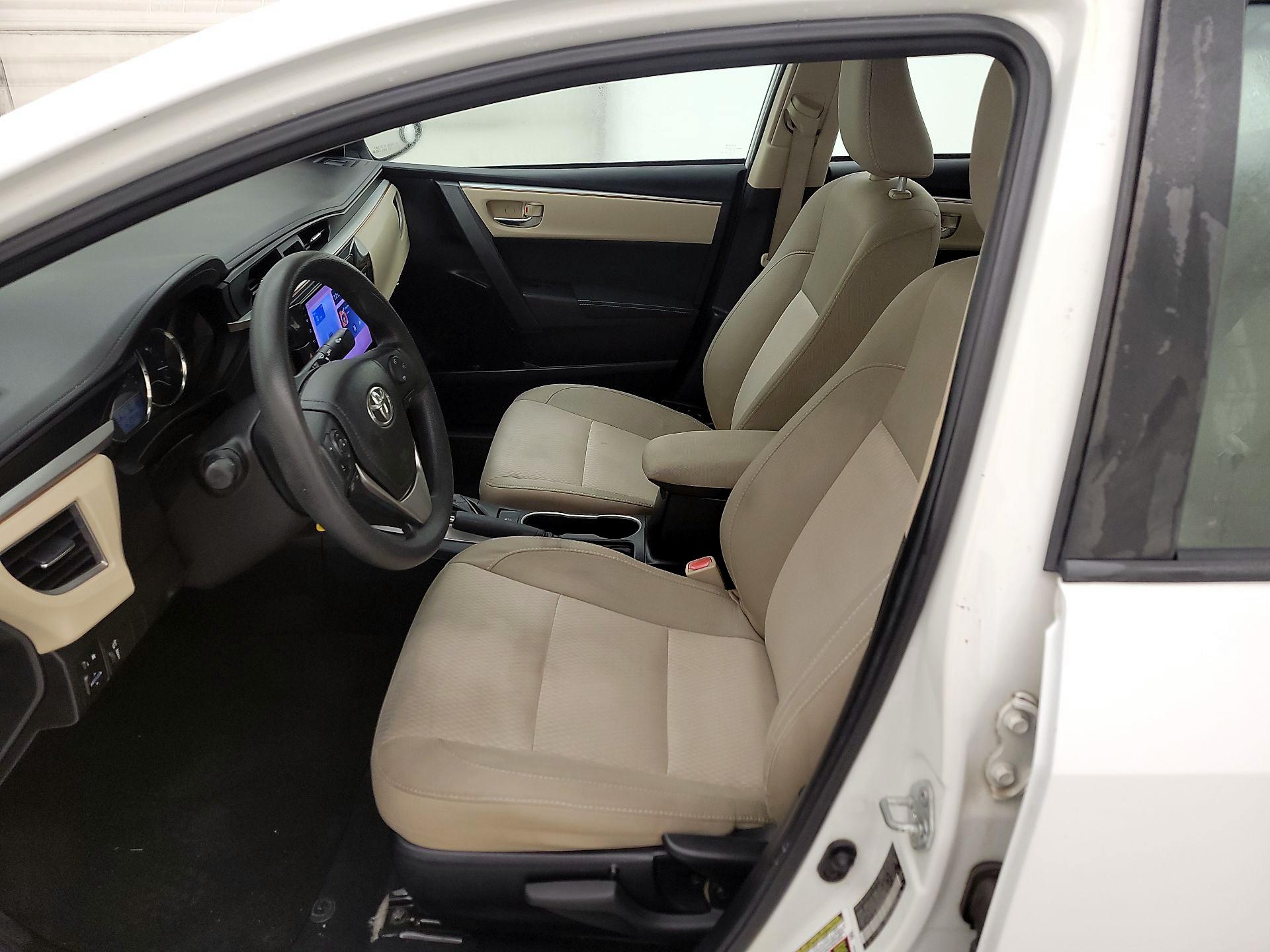 Thumbnail: 2014 Toyota Corolla - 11