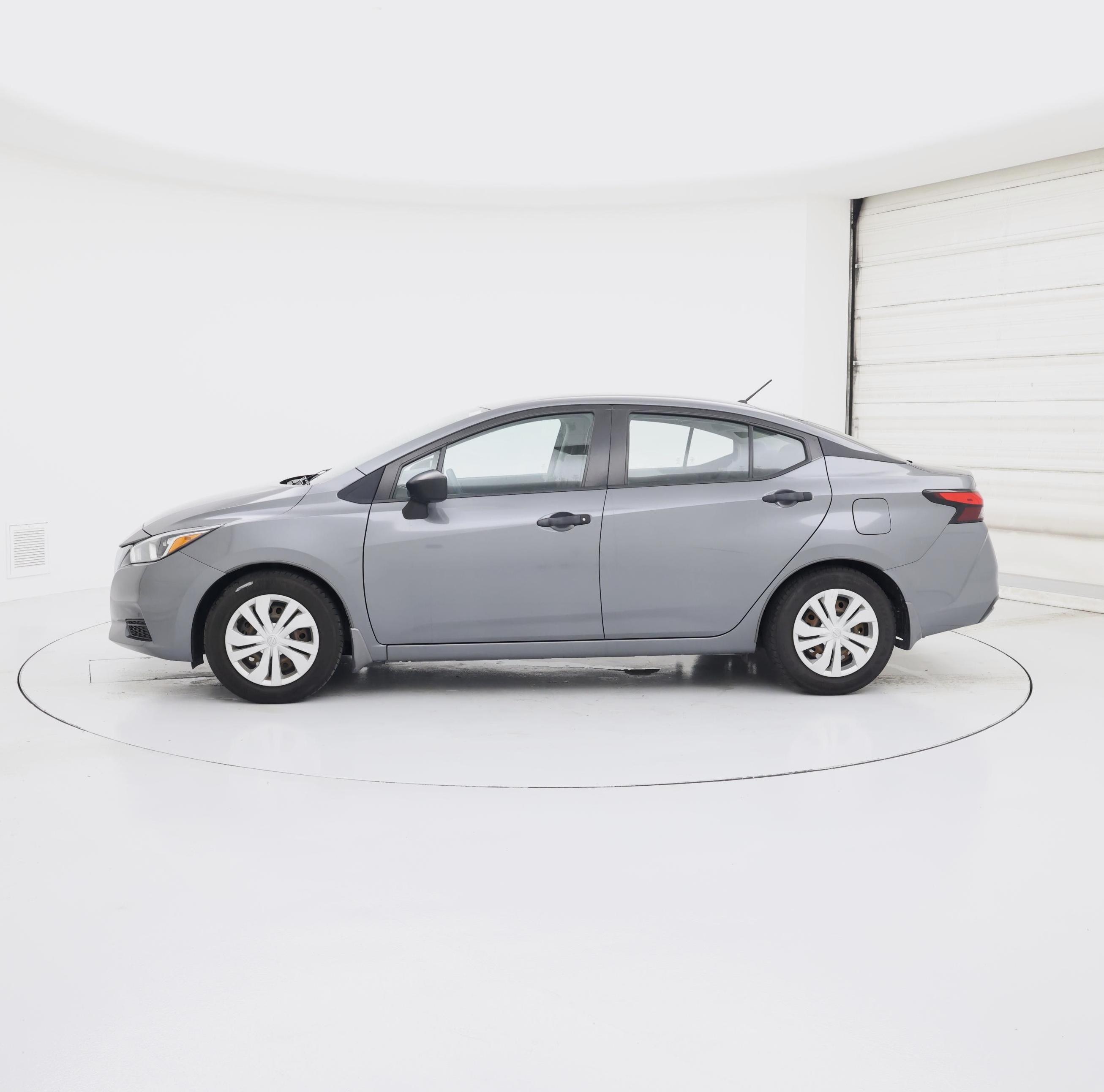 Thumbnail: 2020 Nissan Versa - 3