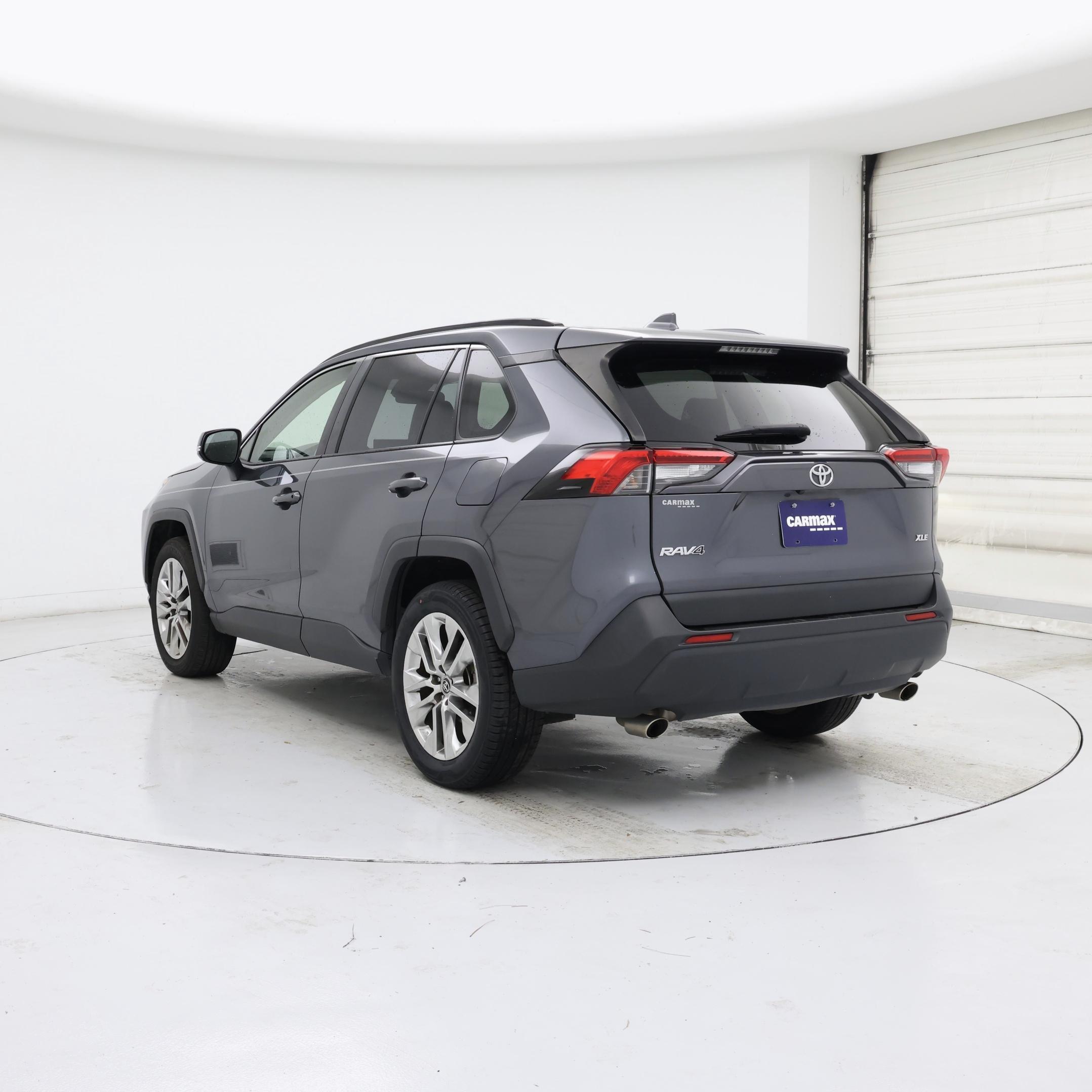 Thumbnail: 2019 Toyota RAV4 - 2