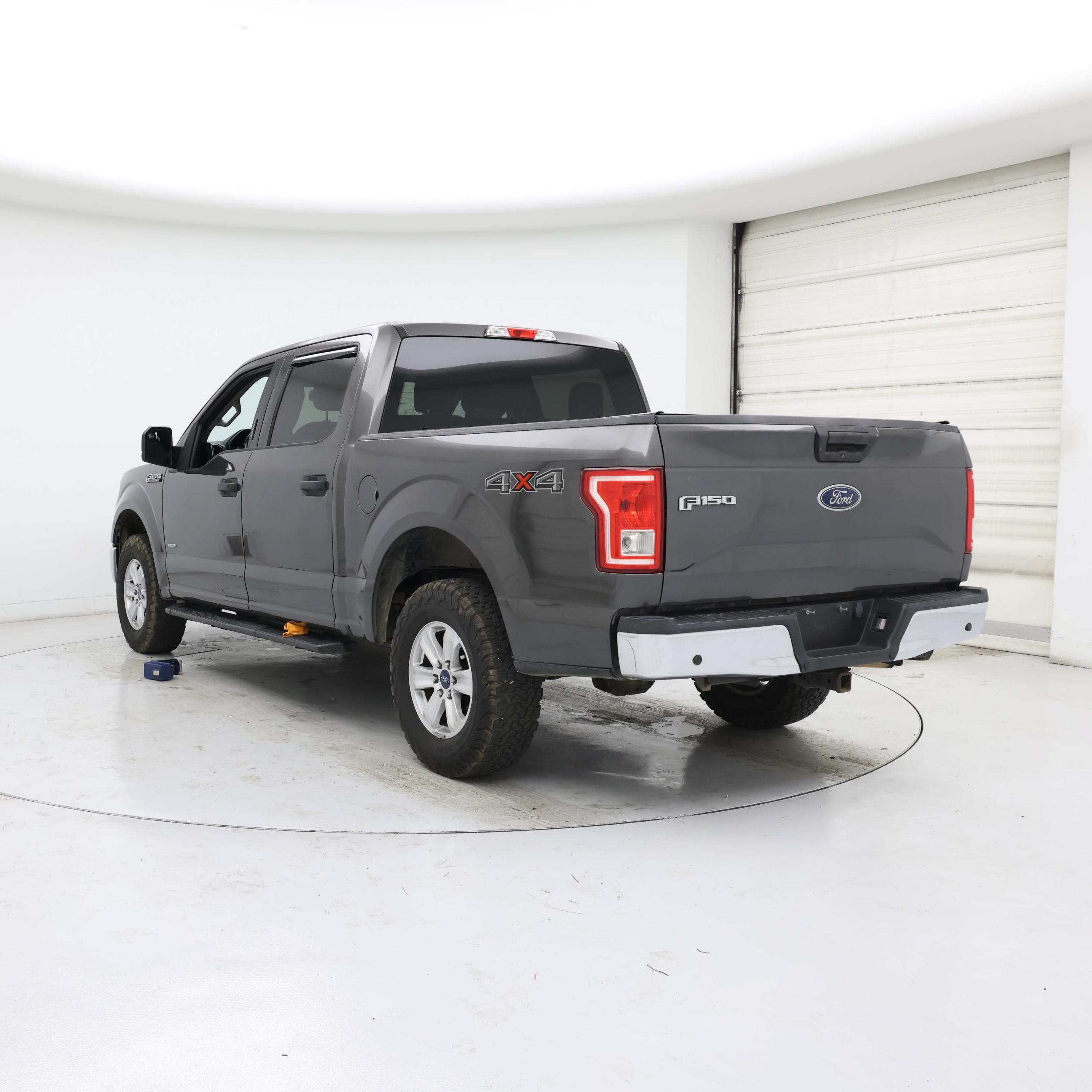 Thumbnail: 2017 Ford F-150 - 2