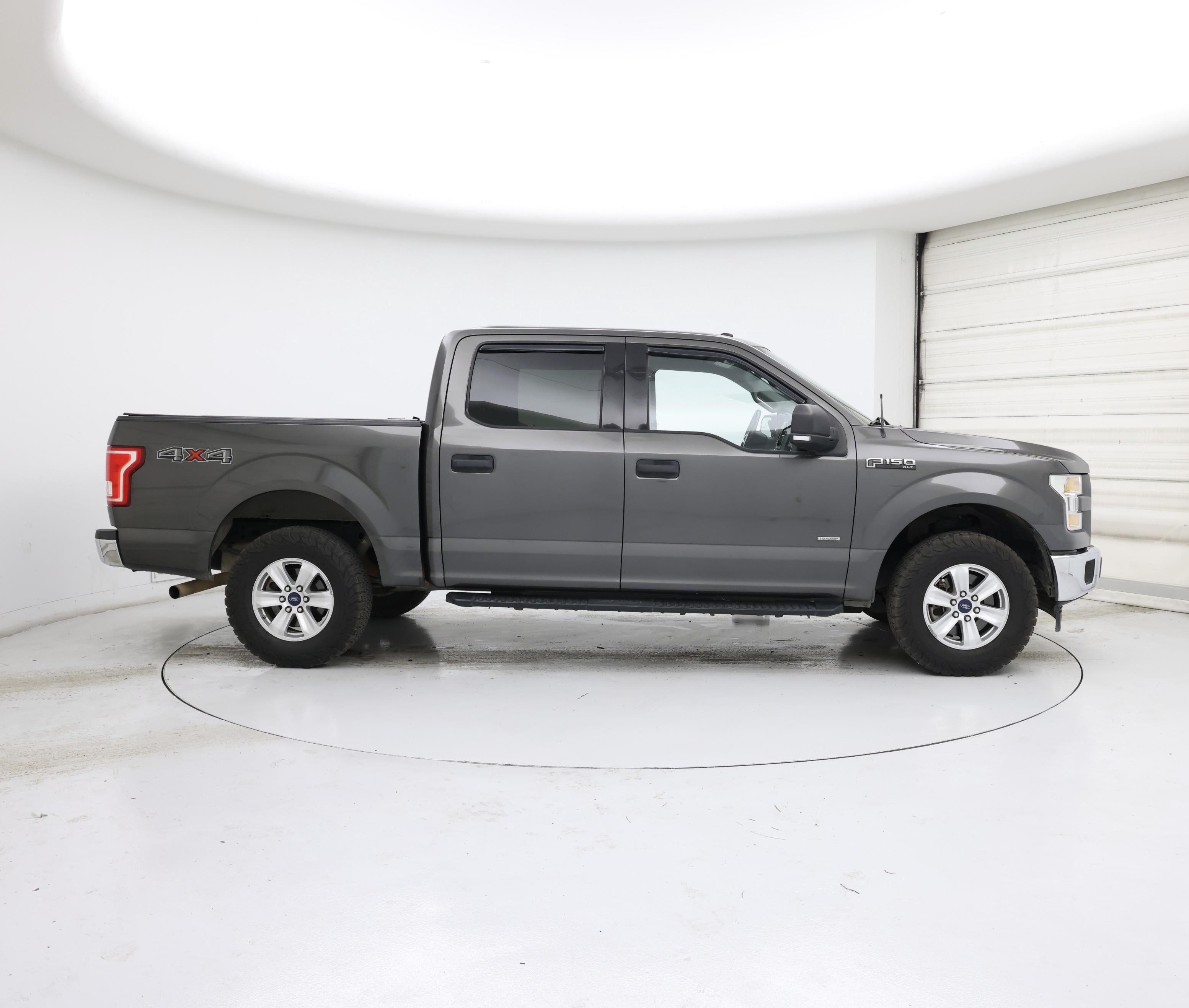 Thumbnail: 2017 Ford F-150 - 7