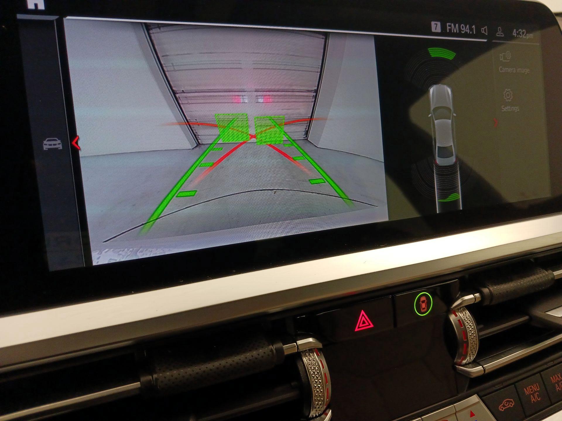 Thumbnail: 2021 BMW 3 Series - 15