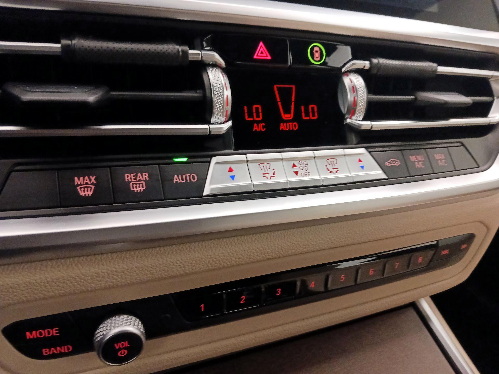 Thumbnail: 2021 BMW 3 Series - 17