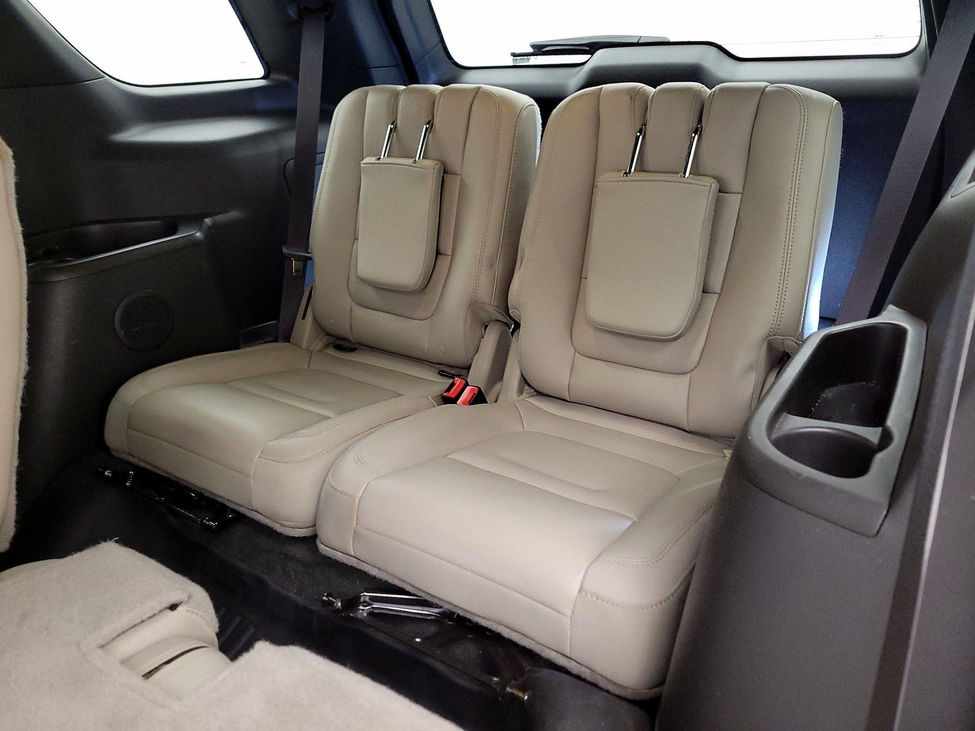 Thumbnail: 2015 Ford Explorer - 20