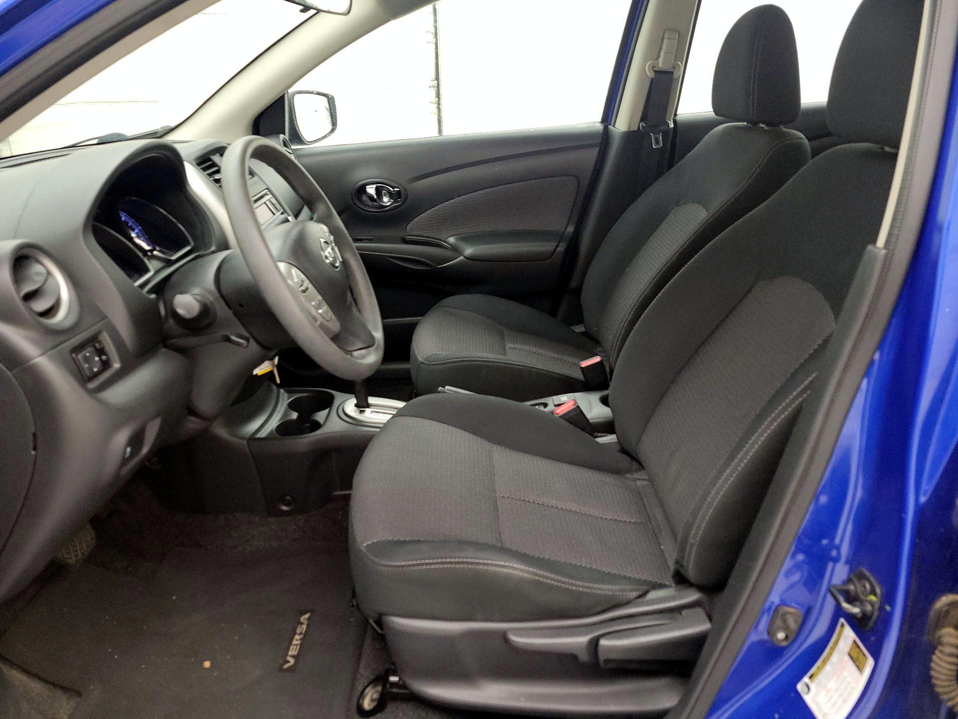 Thumbnail: 2016 Nissan Versa - 11