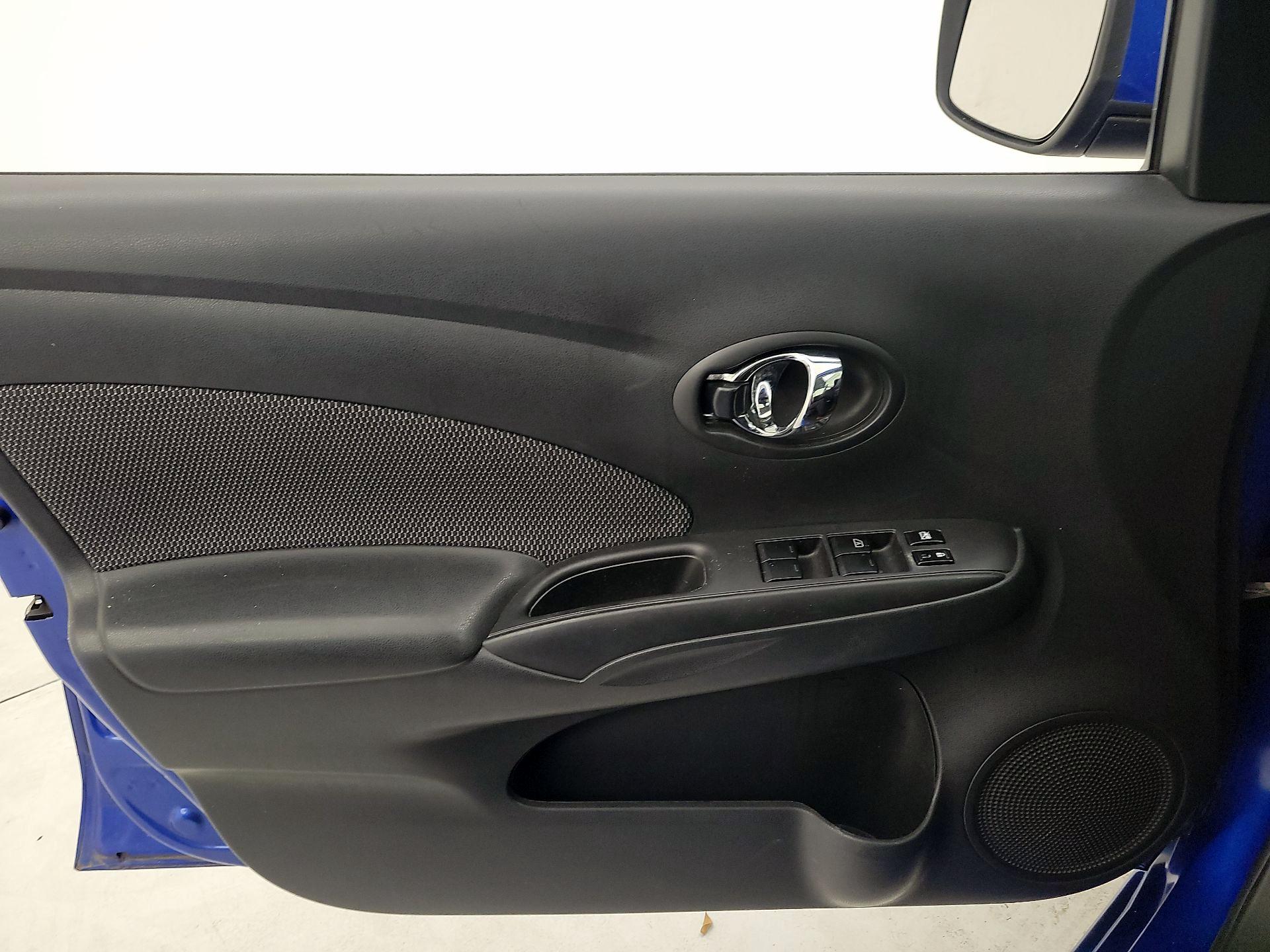 Thumbnail: 2016 Nissan Versa - 12