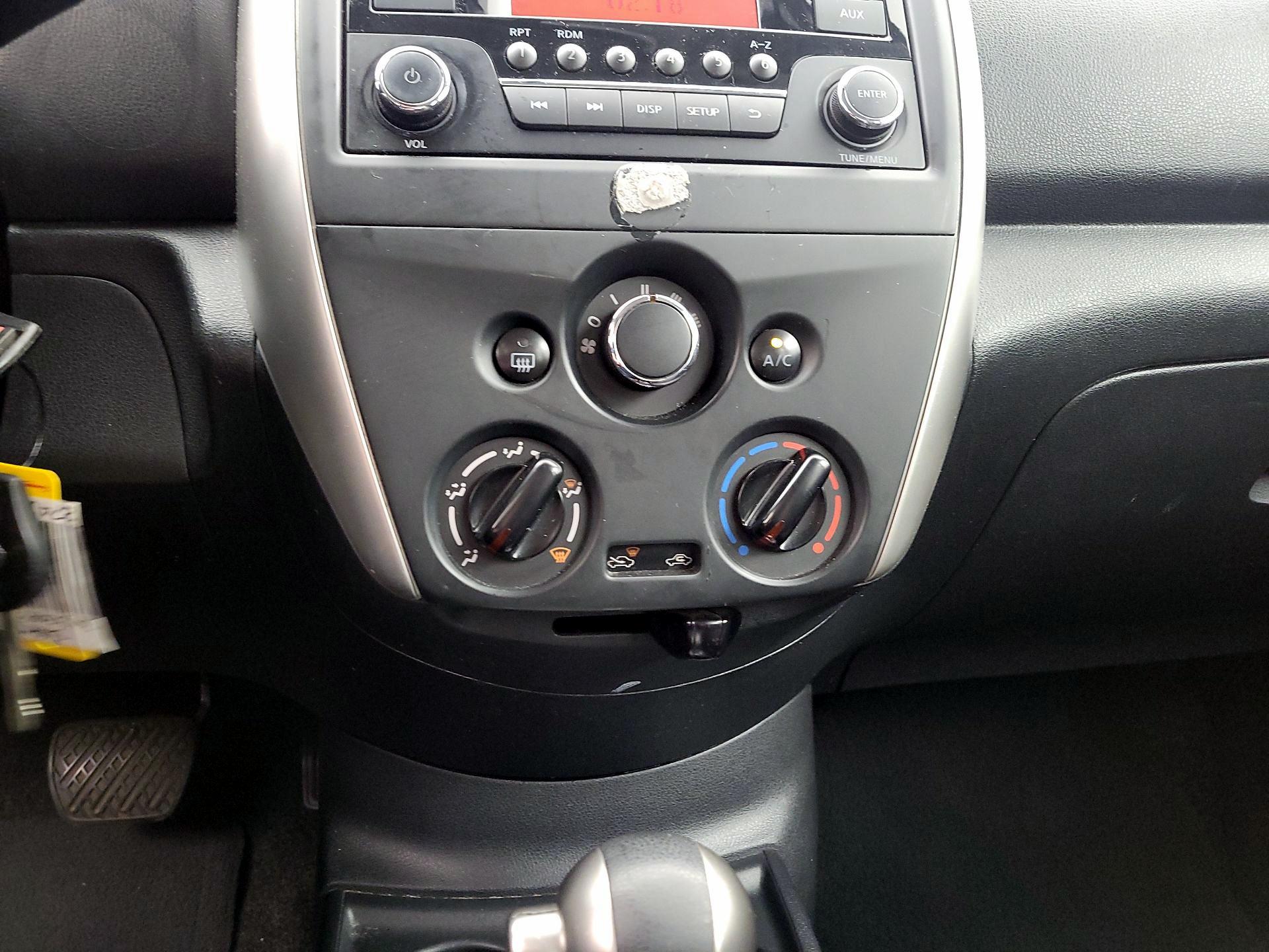 Thumbnail: 2016 Nissan Versa - 15