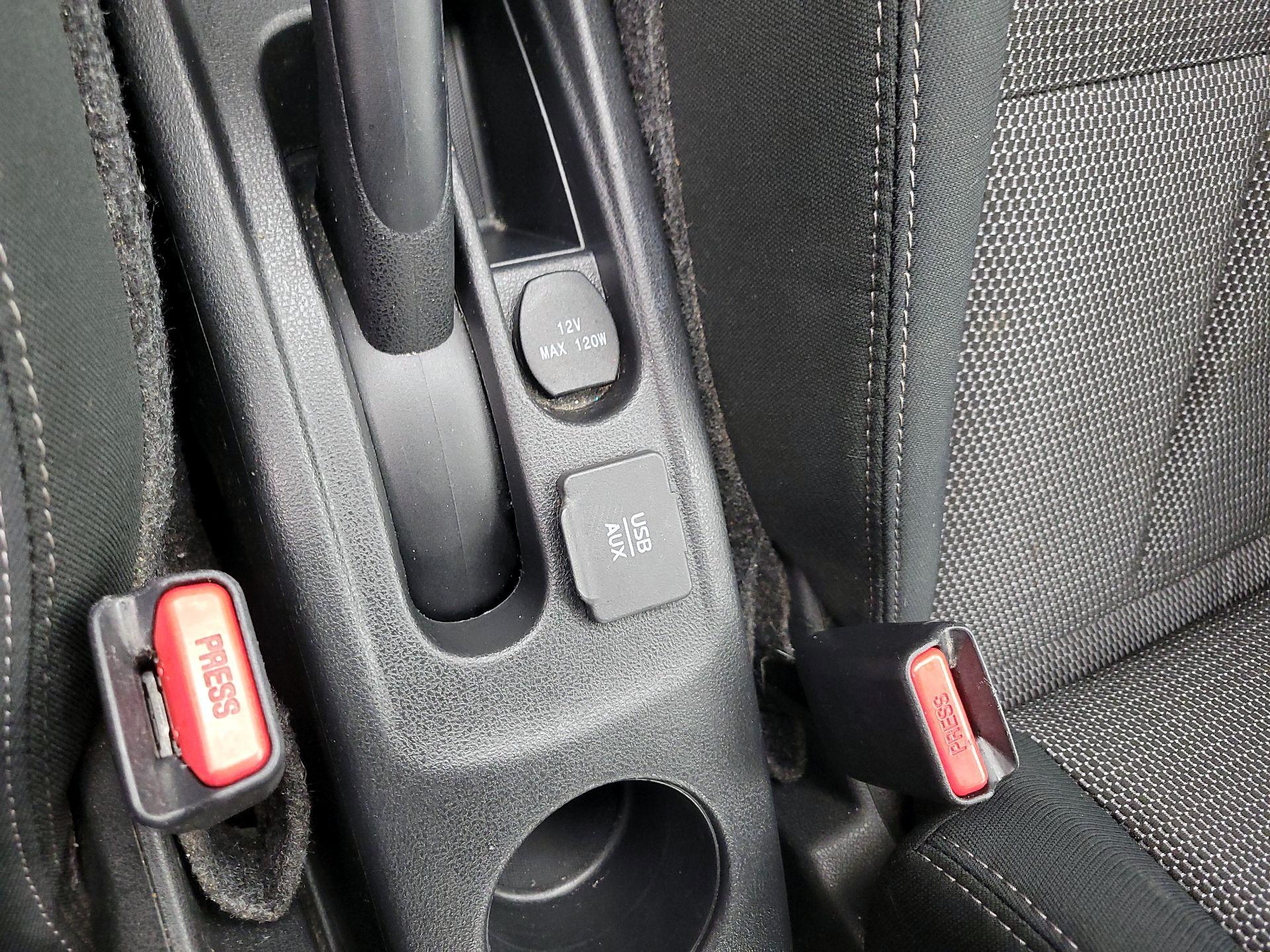 Thumbnail: 2016 Nissan Versa - 17