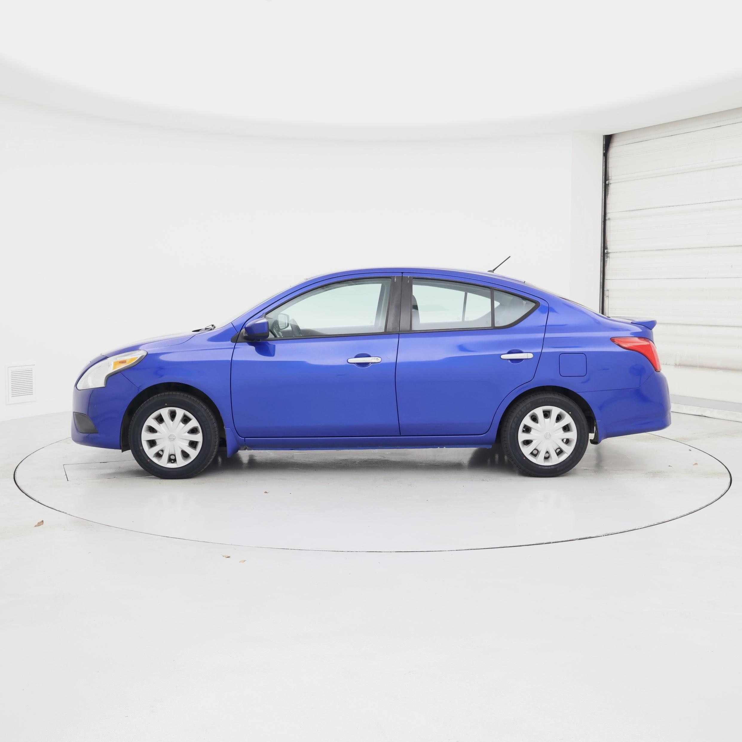 Thumbnail: 2016 Nissan Versa - 3