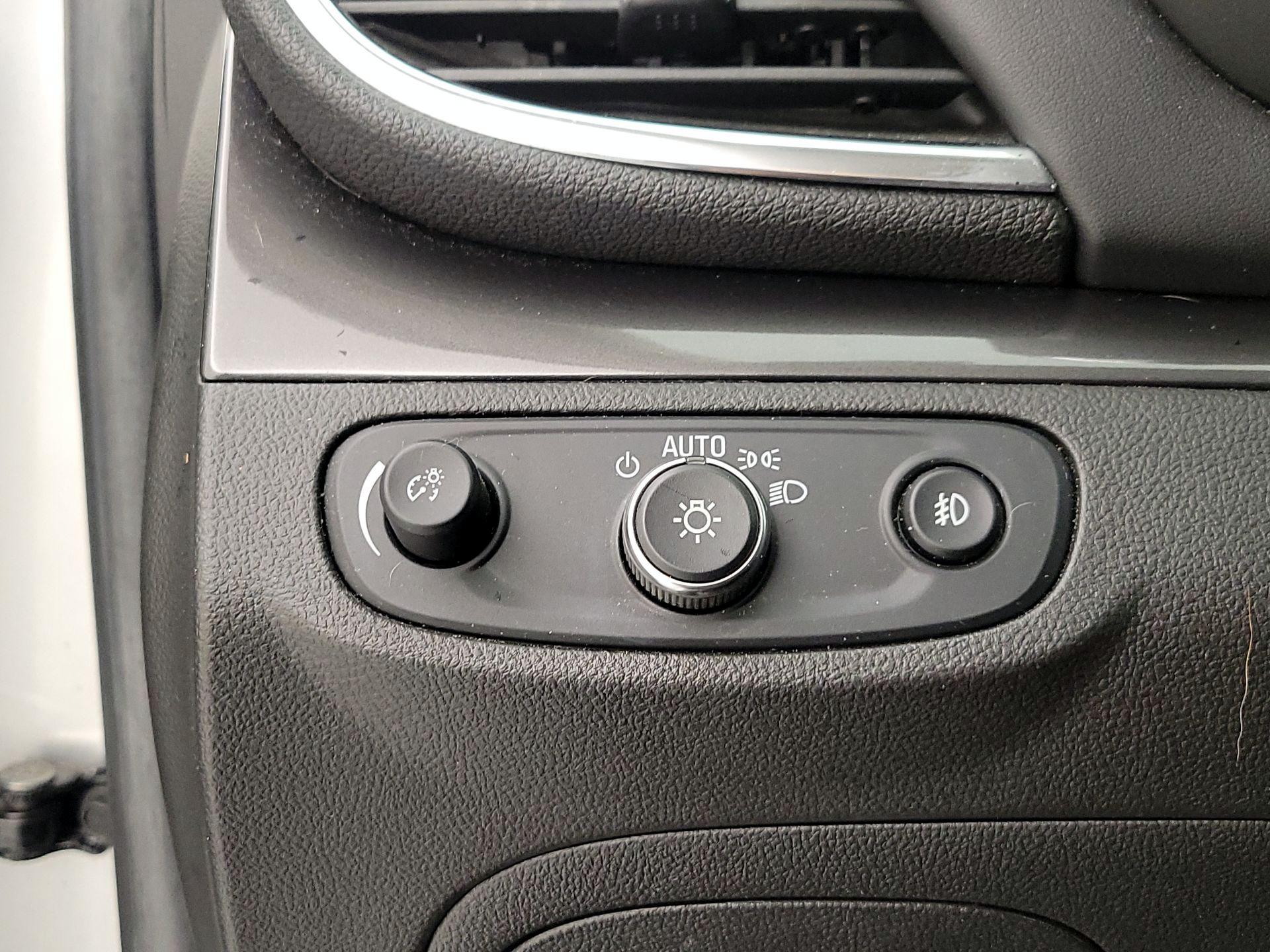 Thumbnail: 2017 Buick Encore - 13