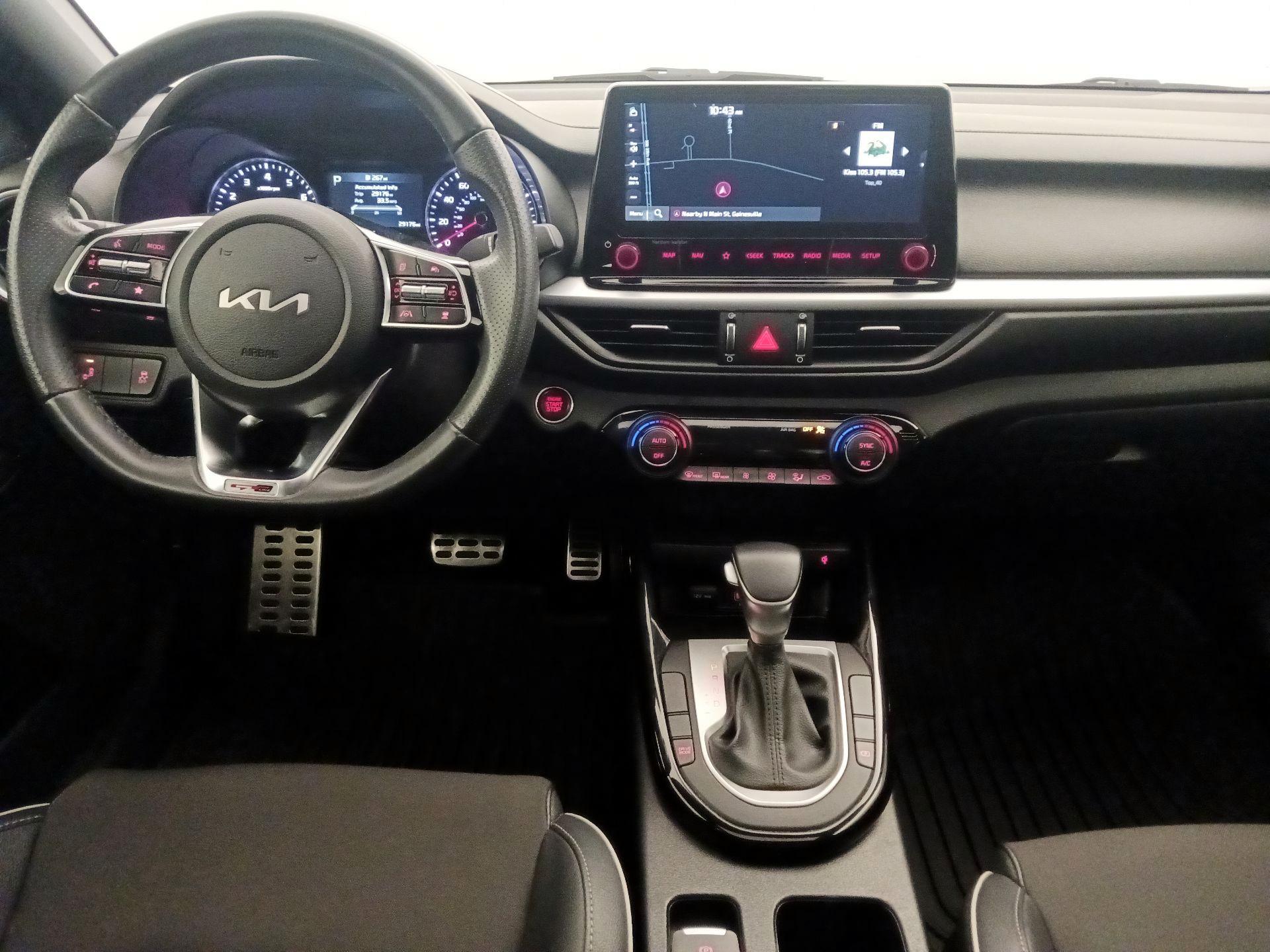 Thumbnail: 2024 Kia Forte - 9