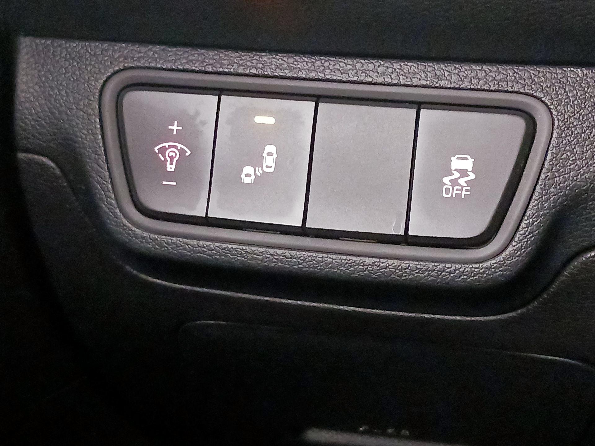 Thumbnail: 2024 Kia Forte - 13