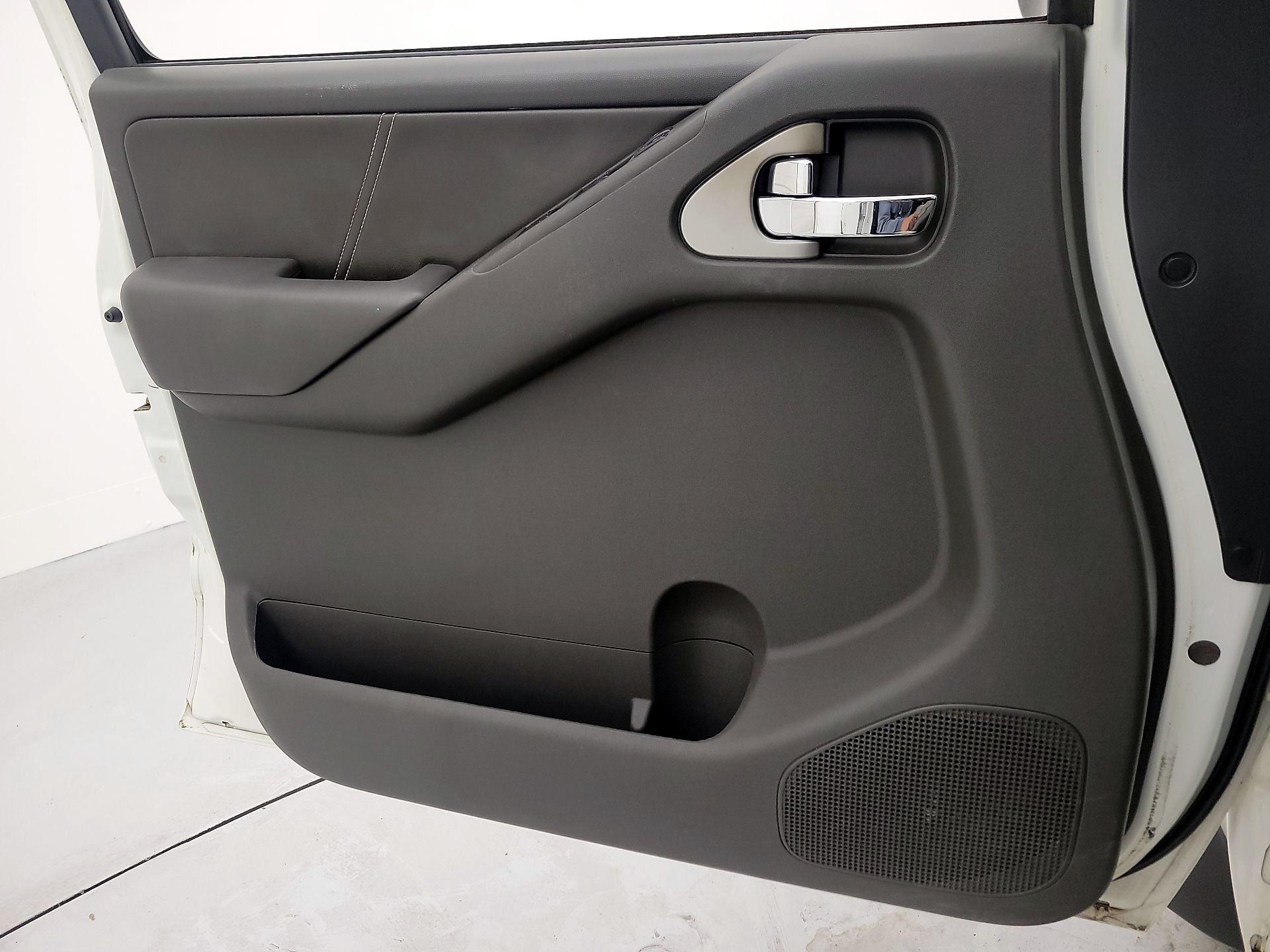 Thumbnail: 2014 Nissan Frontier - 12