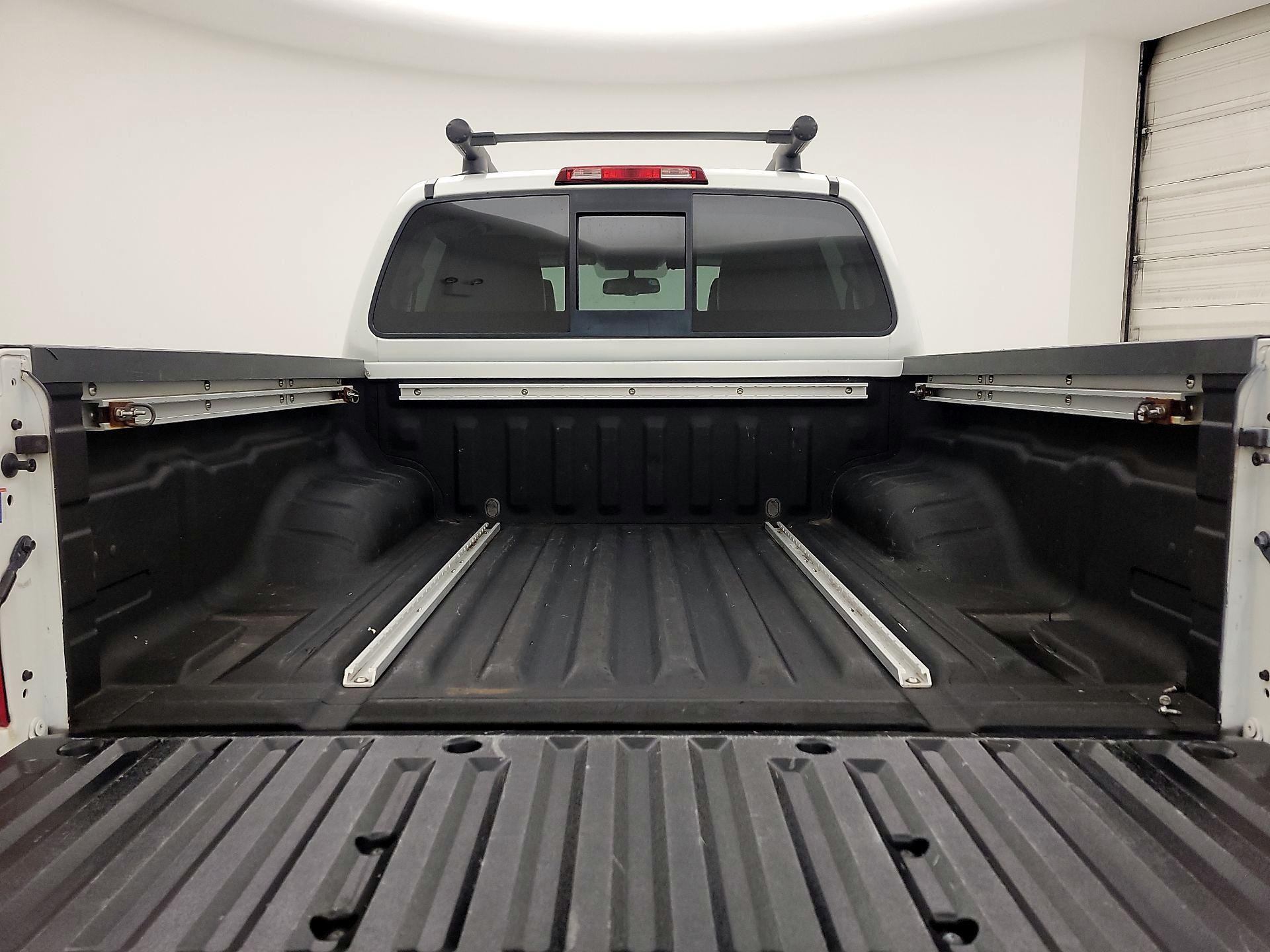 Thumbnail: 2014 Nissan Frontier - 20