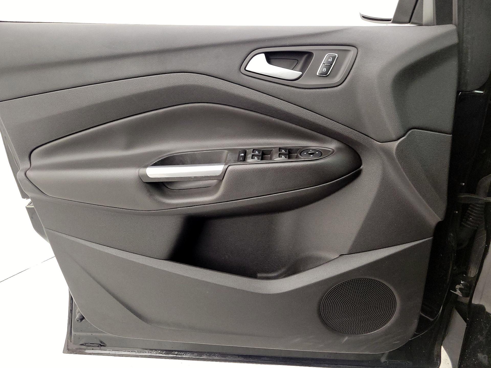 Thumbnail: 2014 Ford Escape - 12