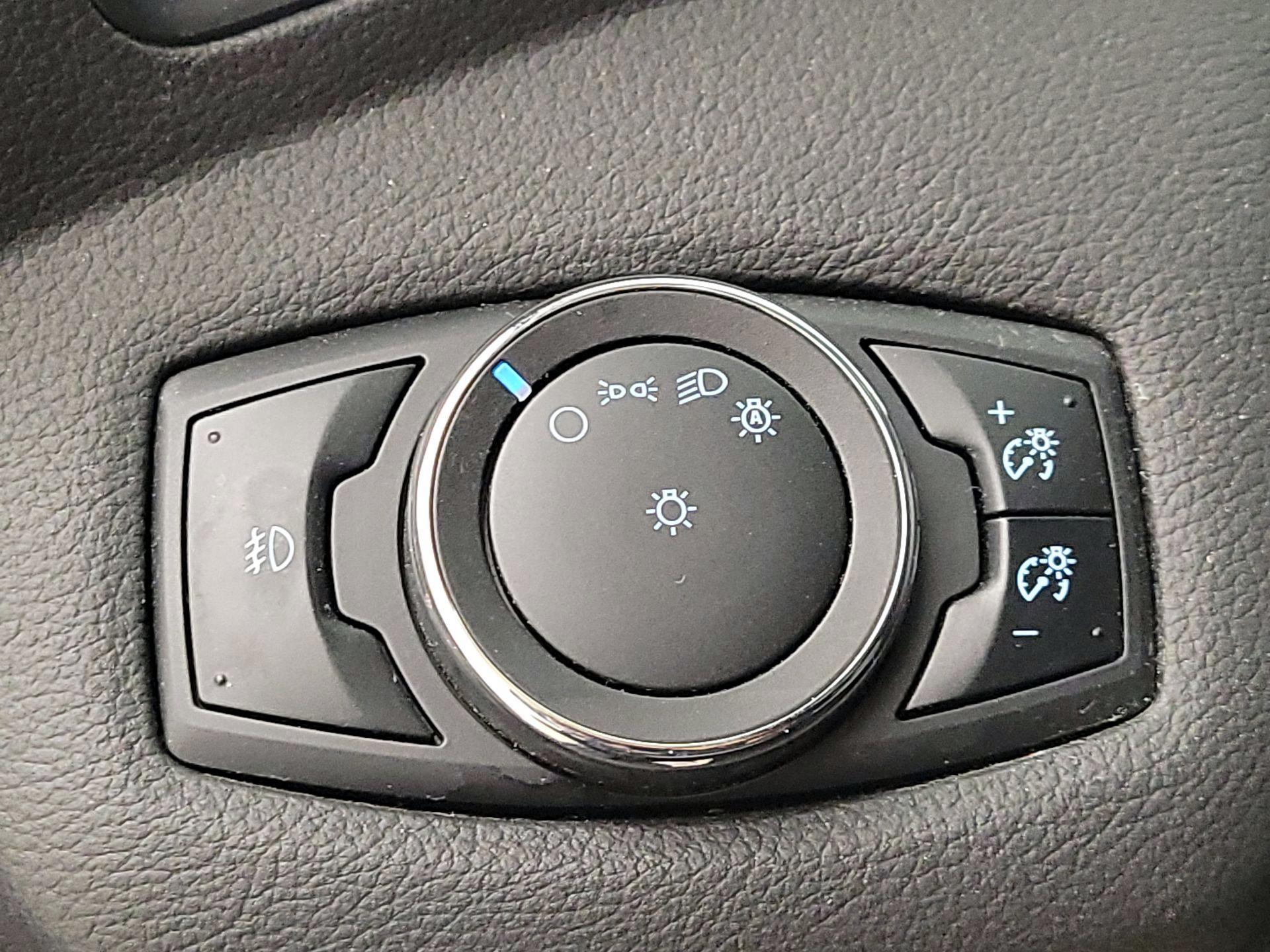 Thumbnail: 2014 Ford Escape - 13