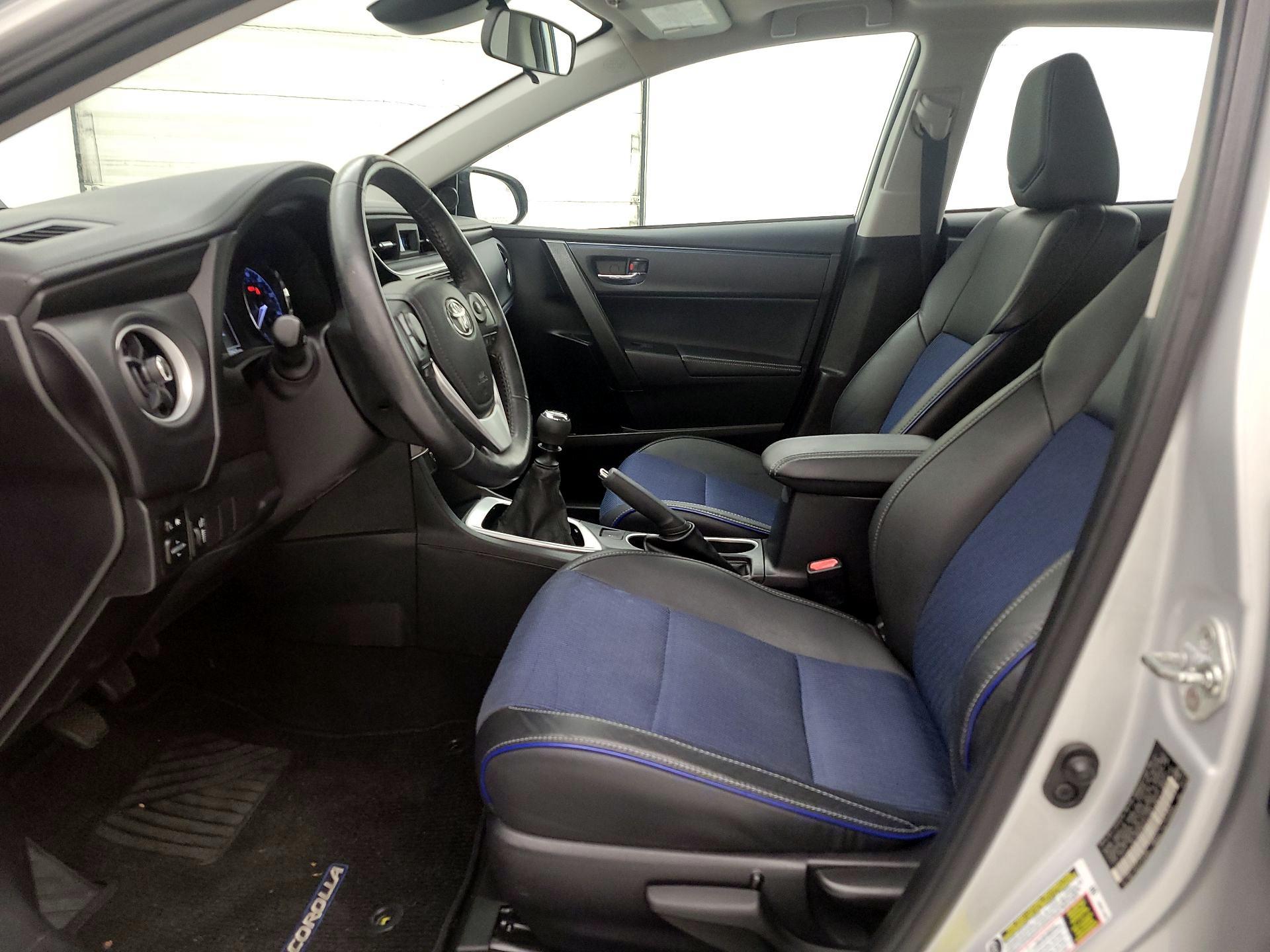 Thumbnail: 2018 Toyota Corolla - 11